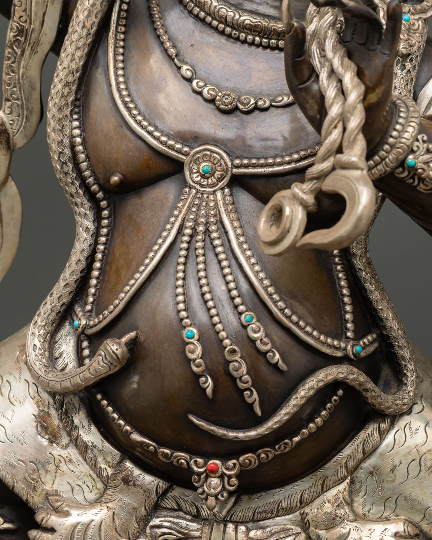 Grand Vajrapani Statue | Guardian of Strength and Courage