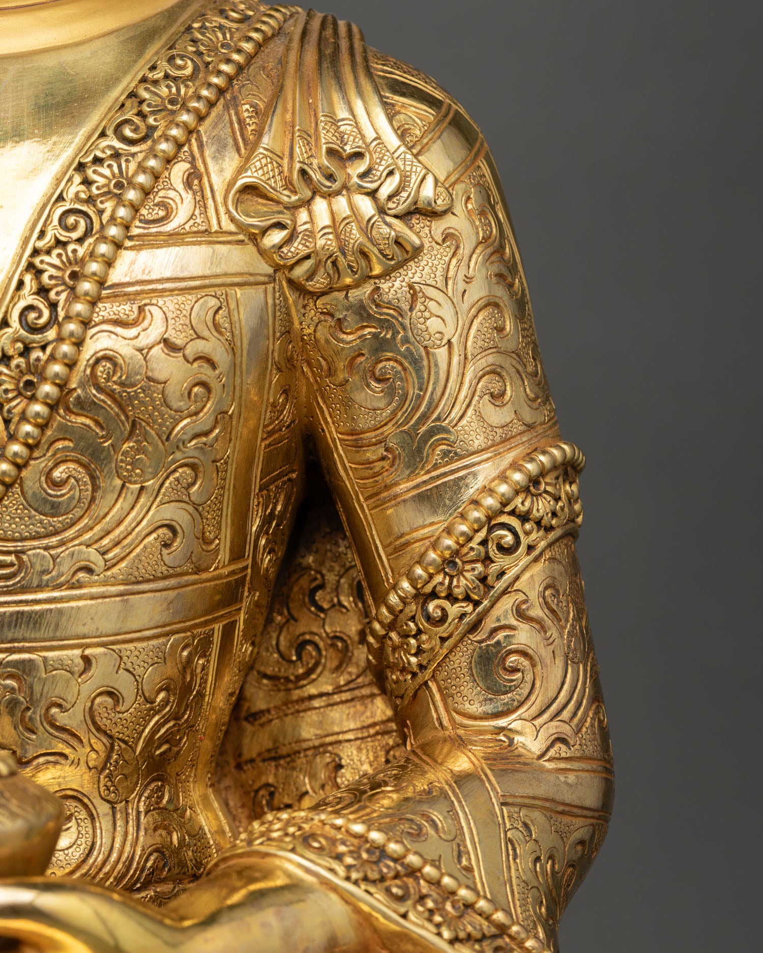Shakyamuni Buddha Statue