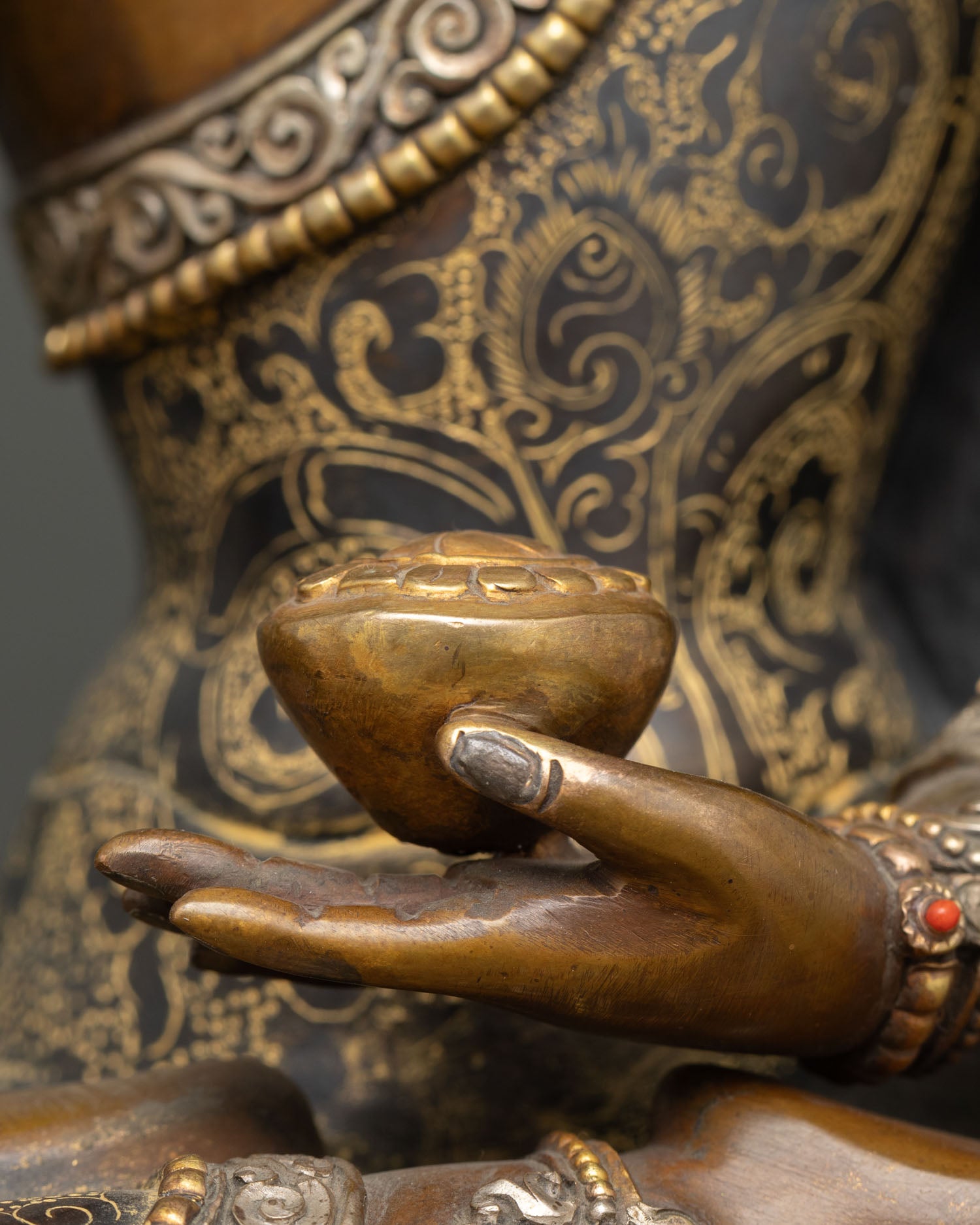 Shakyamuni Buddha Statue