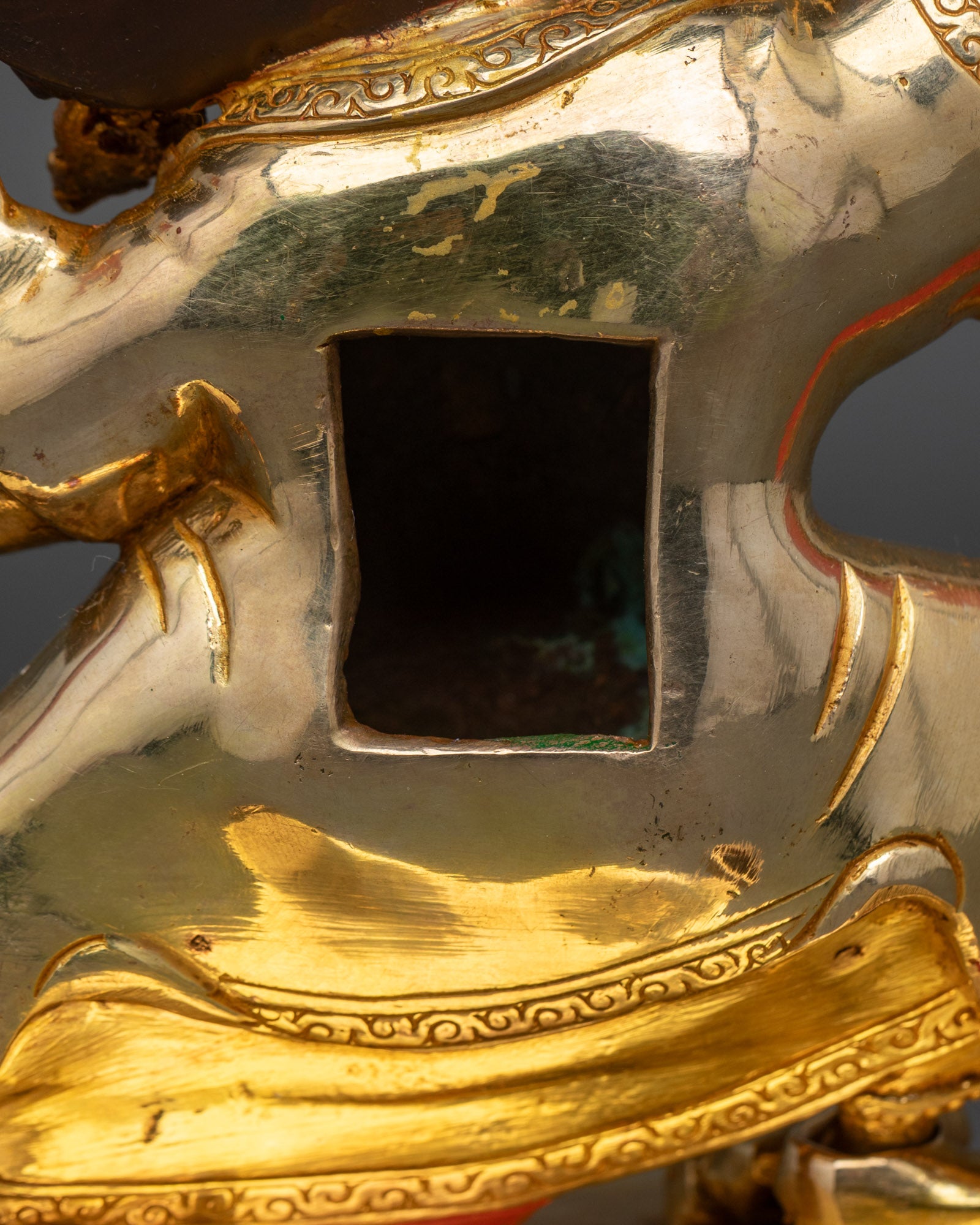 Mahakala Bernagchen Statue - Buddhist Protector in Fierce Form