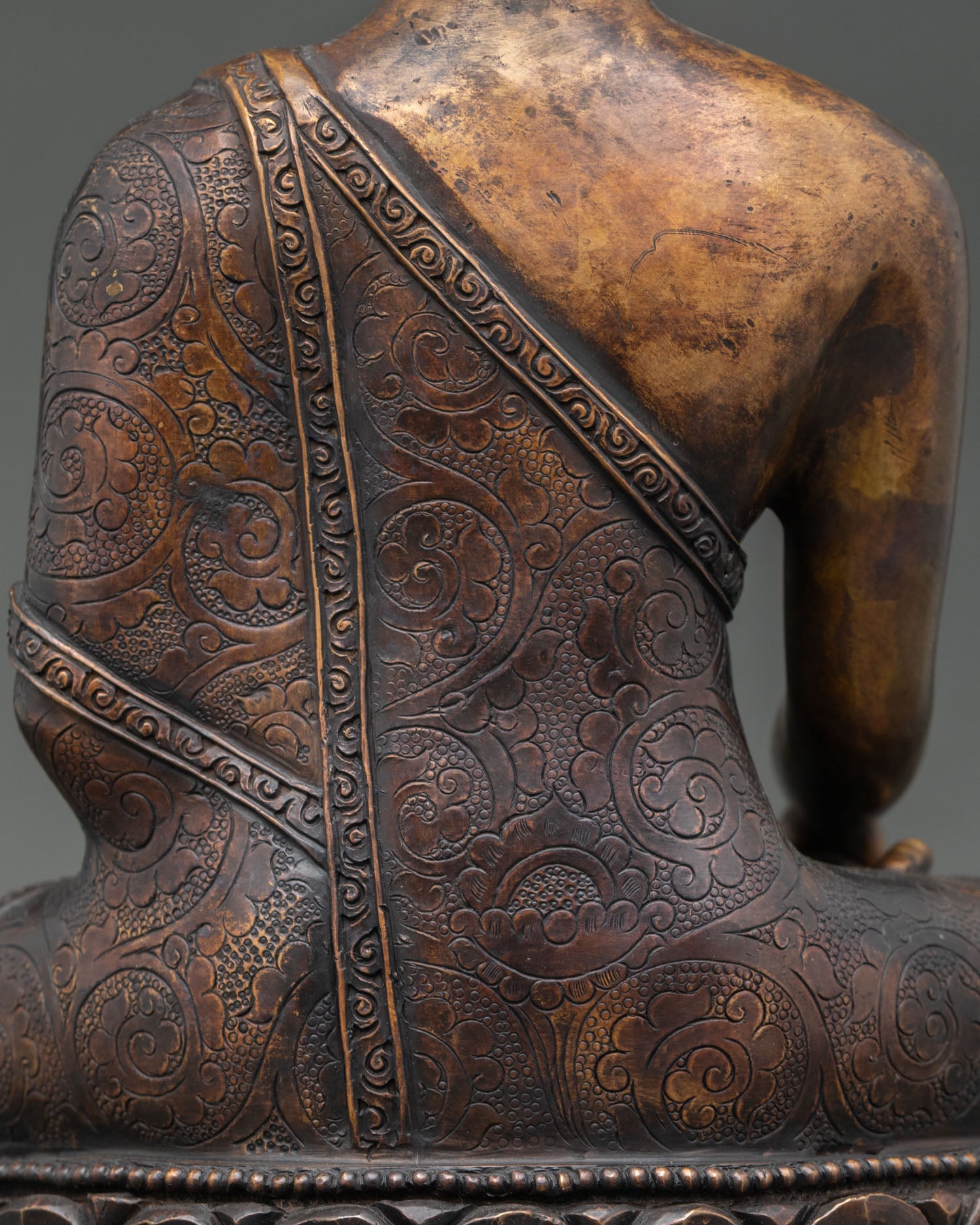 Oxidized Shakyamuni Buddha Statue – Spiritual Decor & Meditation Gift