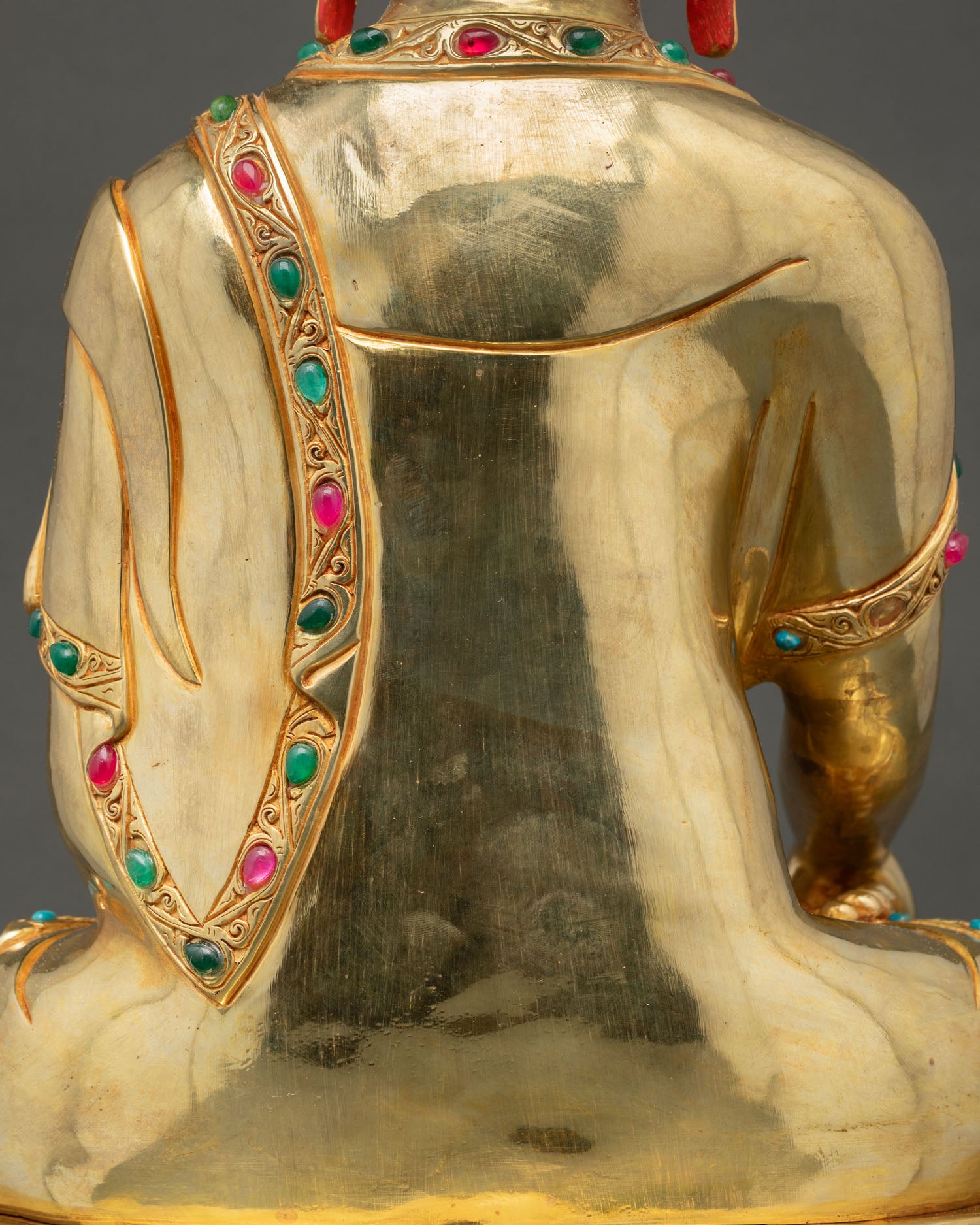 Large Shakyamuni Buddha Statue for Meditation and Prayer