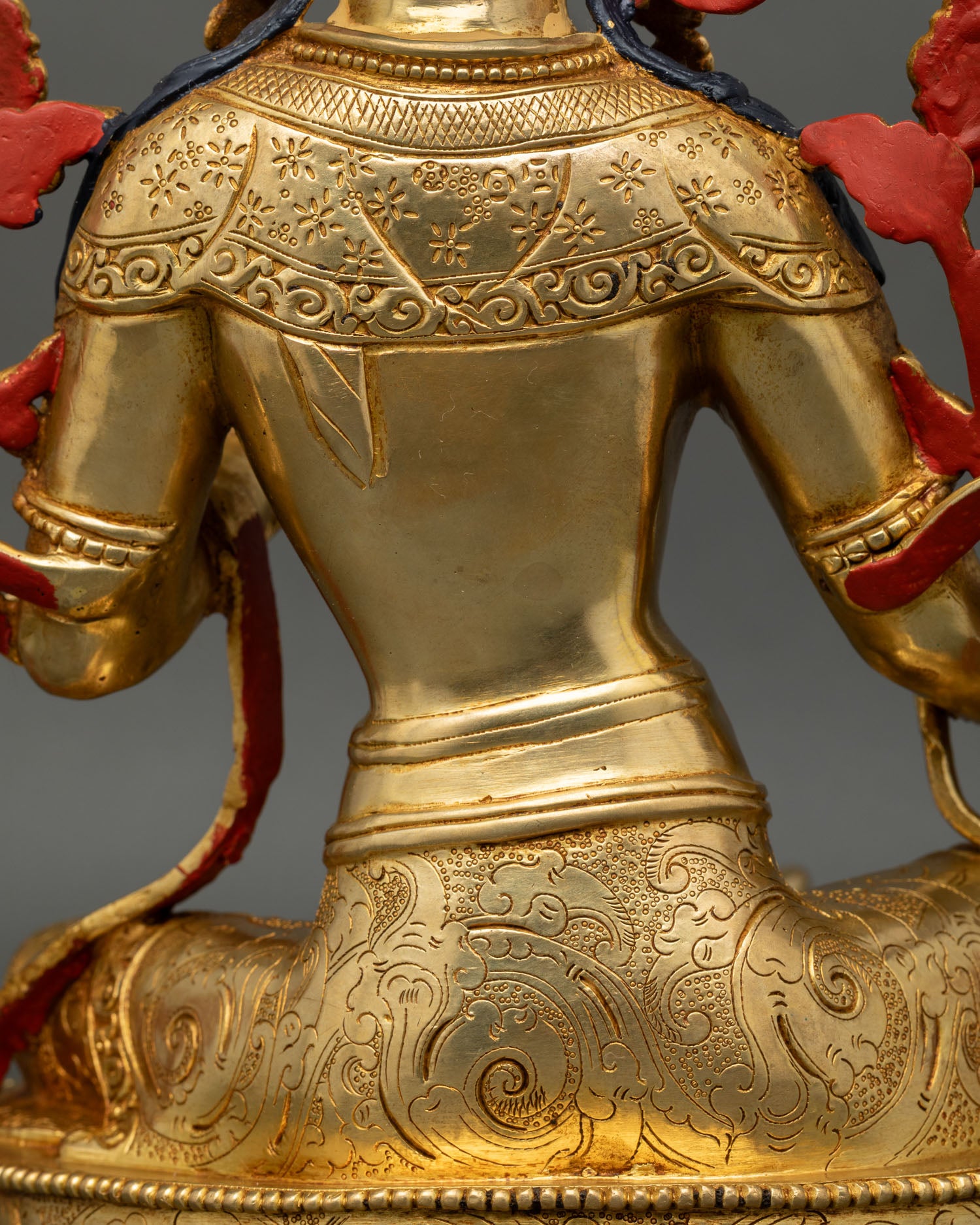 Elegant Shyamatara Statue – Nepalese Deity of Swift Protection