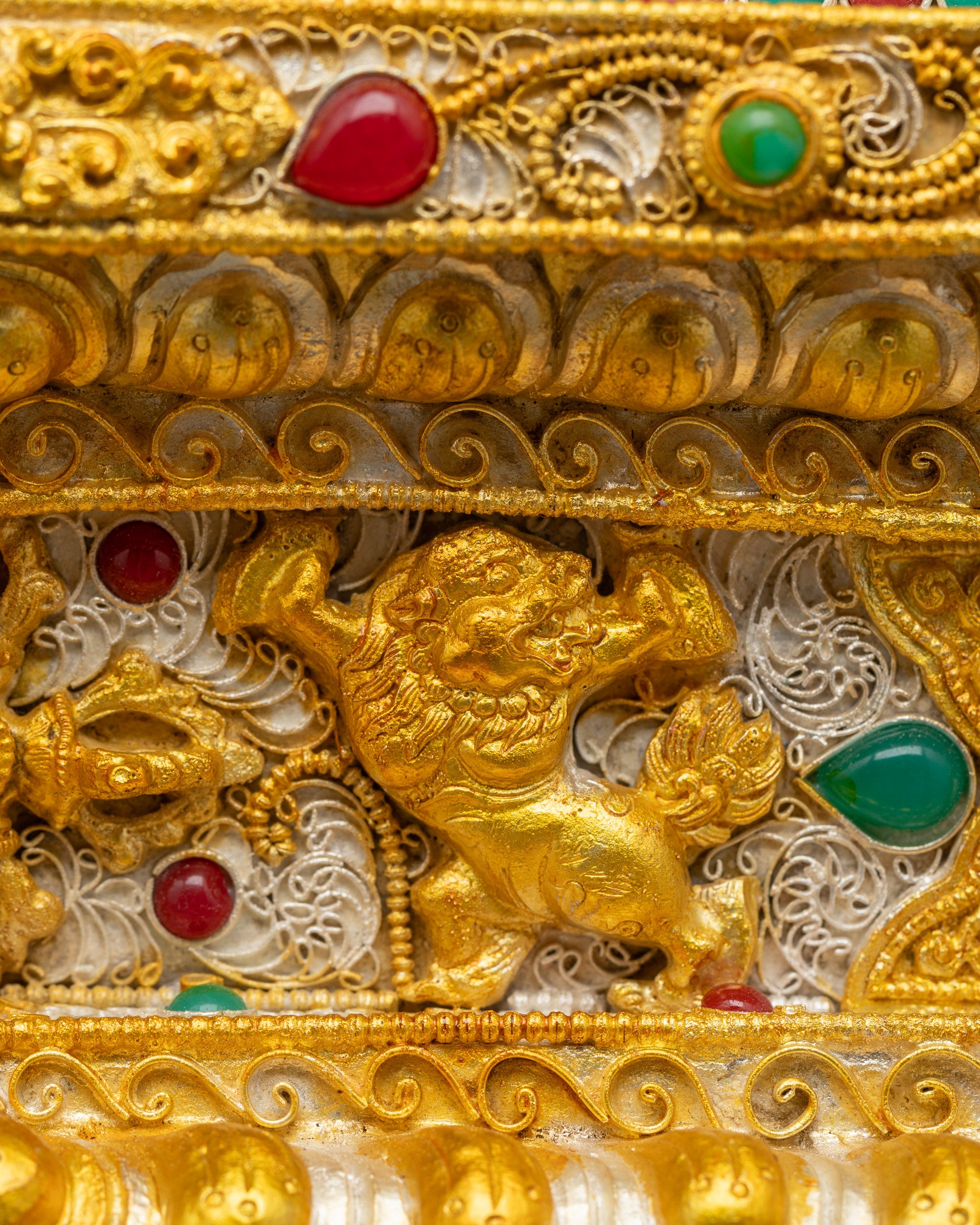 Religious Tibetan Golden Stupa | Handcrafted Buddhist Monument