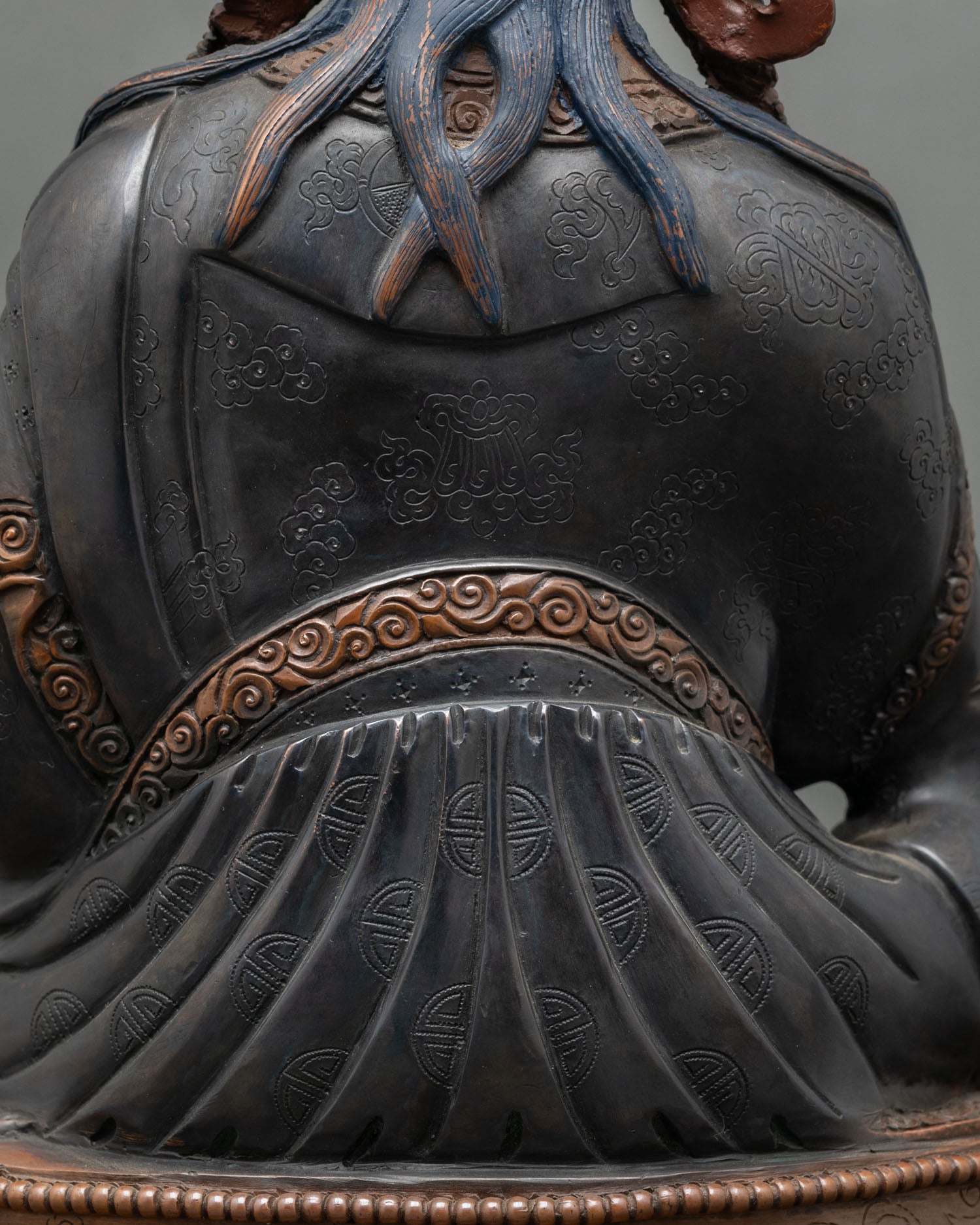 Guru Rinpoche Statue | Lotus Born Guru Spiritual Artwork