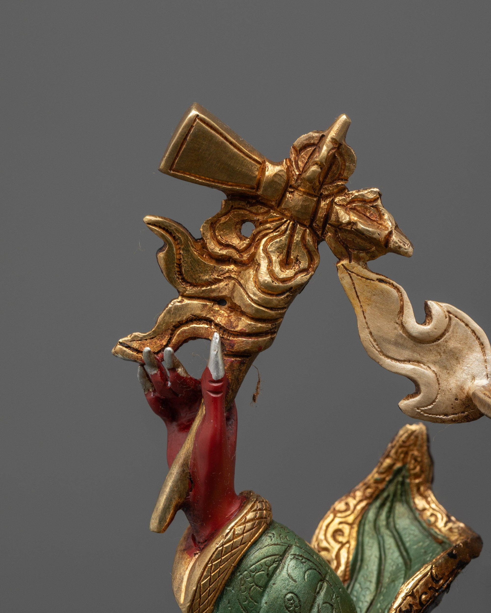 Damchen Garwa Nagpo Statue | Himalayan Wrathful Protector Deity
