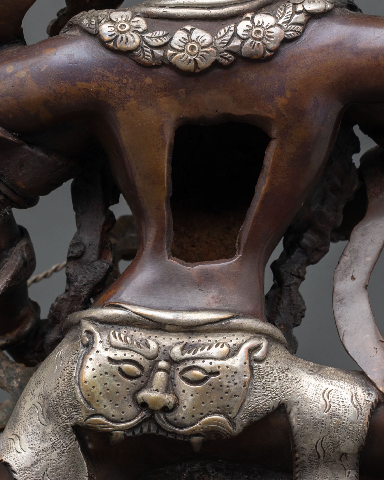 Semi-wrathful Kurukulle Statue | Empowering Tantric Goddess