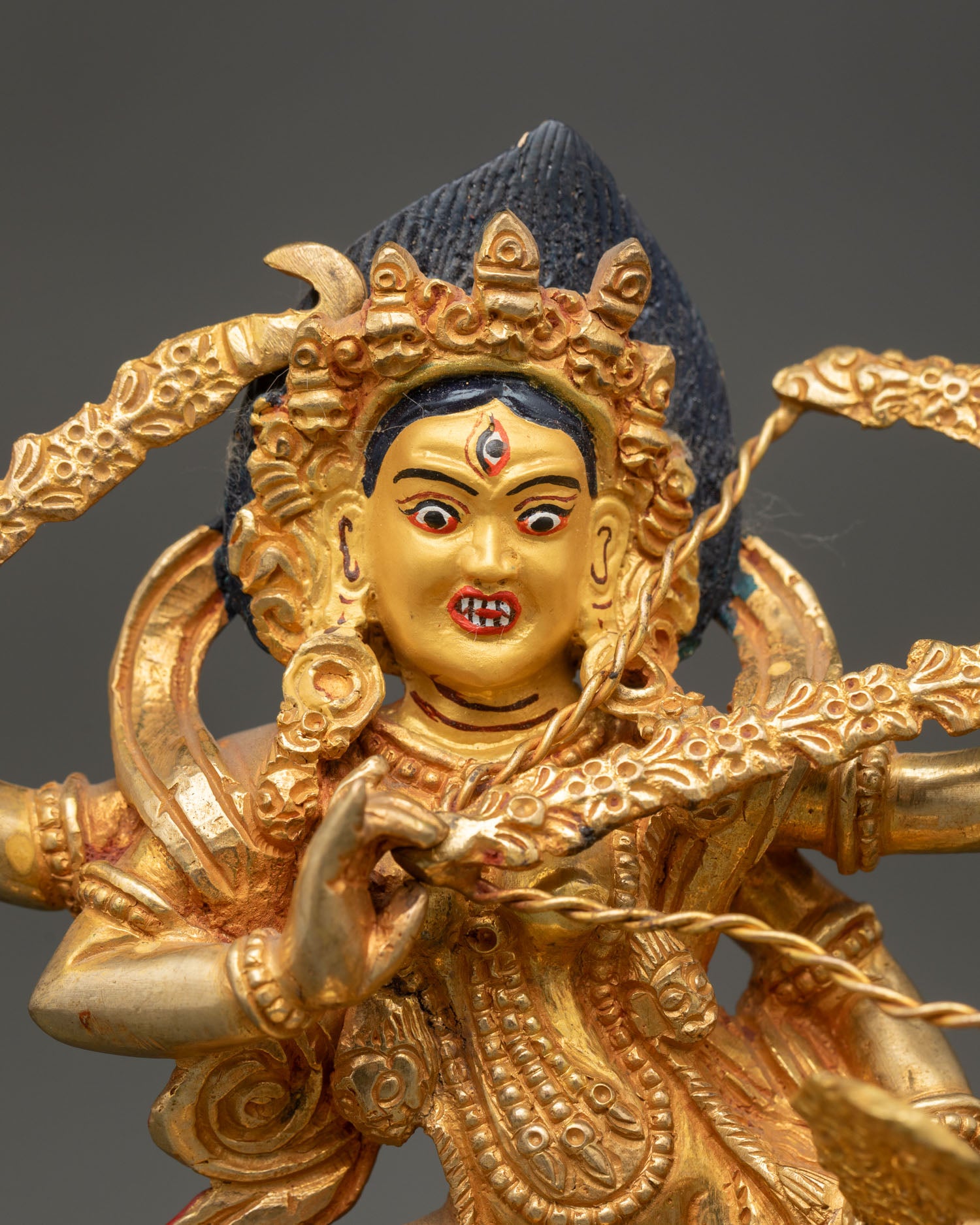 Kurukulla Statue