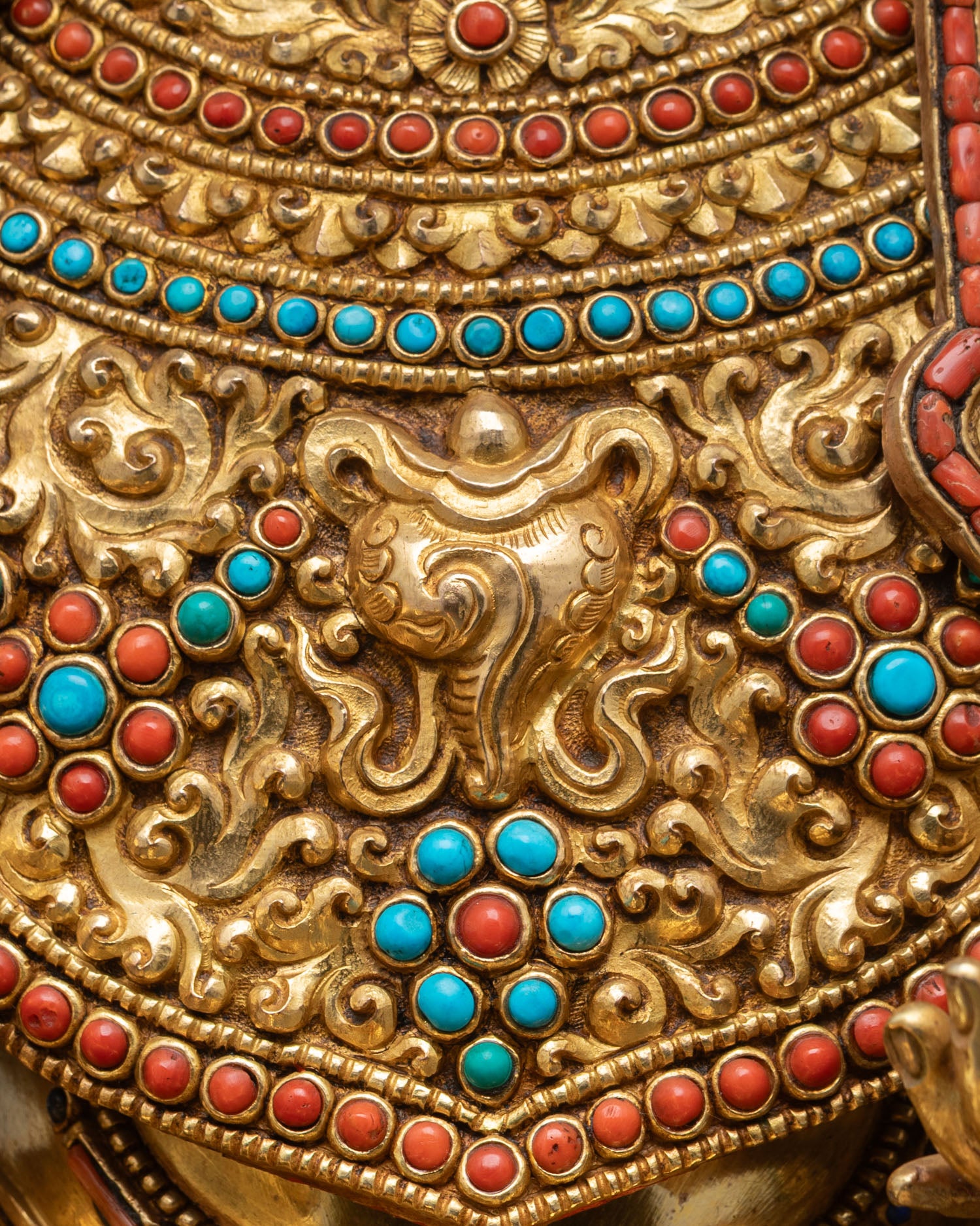 Large Dzambhala Statue | Traditional Buddhist Sacred Artwork