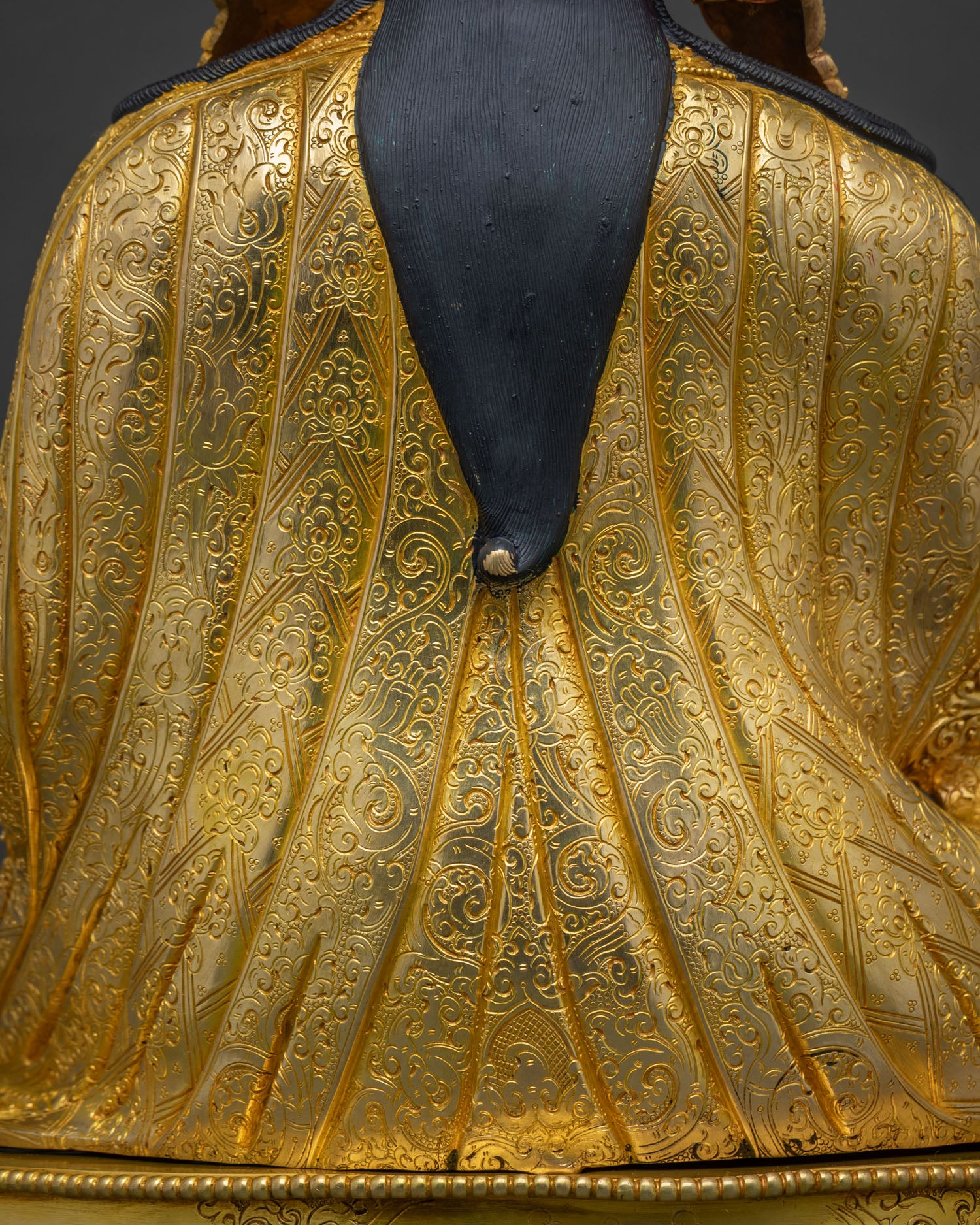 Exquisite Large Guru Rinpoche Statue | Fine Newari Craftsmanship