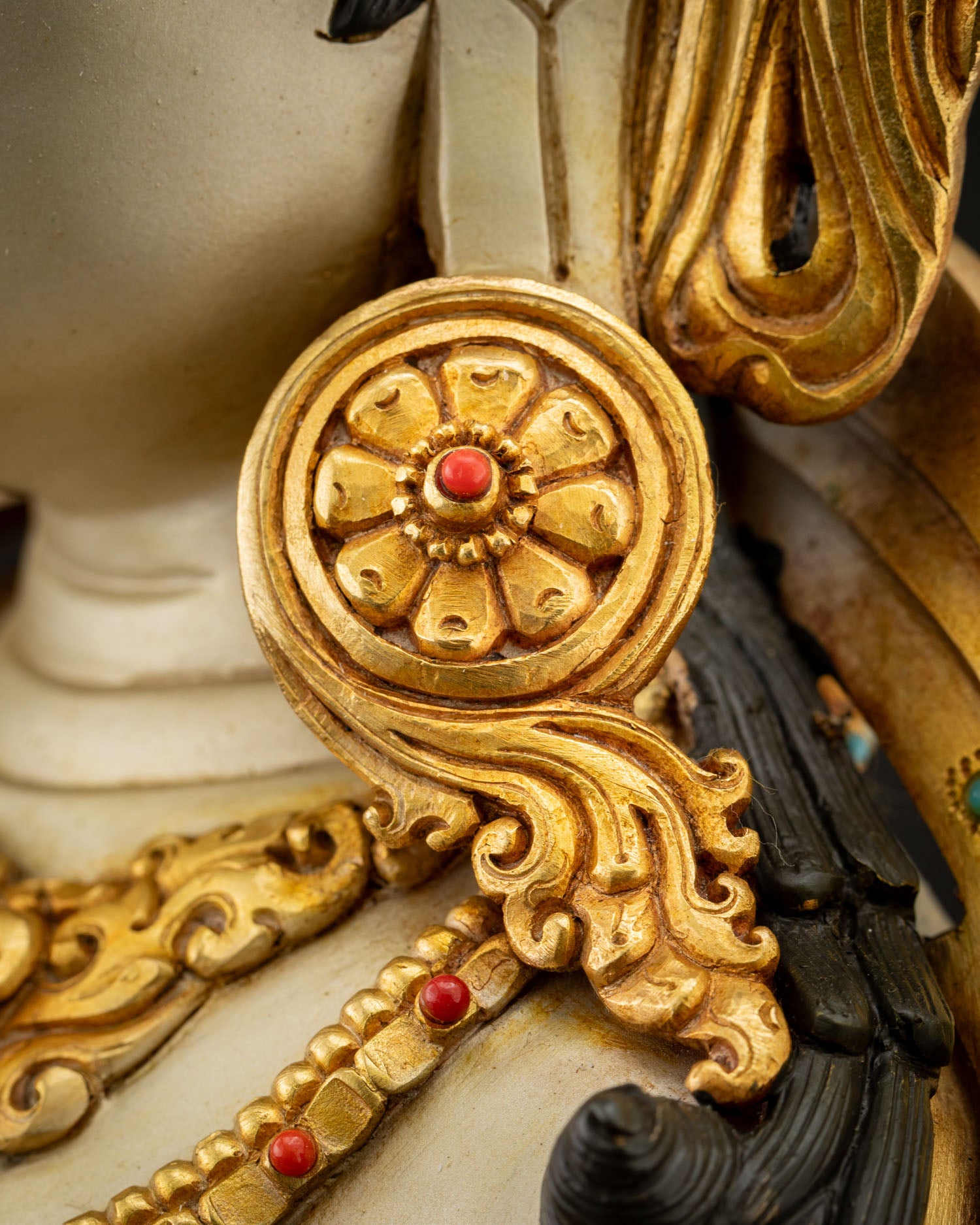 Exclusive Dukar (Sitatapatra) Statue | The White Parasol Goddess