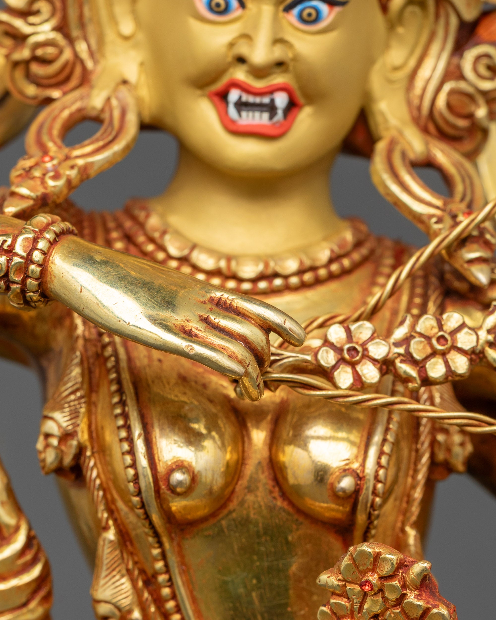 Kurukulla Statue | Tibetan Buddhist Goddess of Magnetizing Love