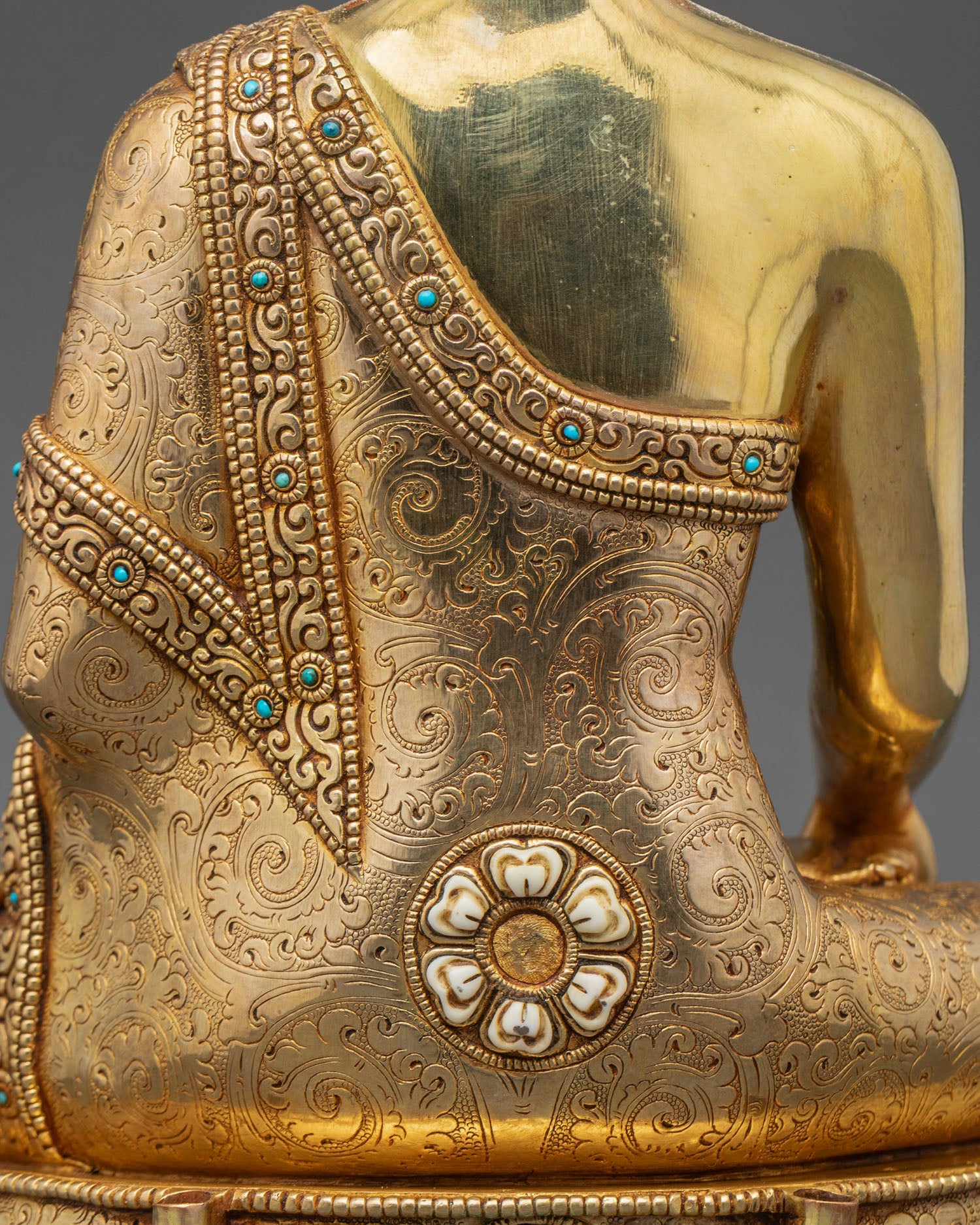 Buddha Shakyamuni | Nepalese Sacred Copper and Gold Statue