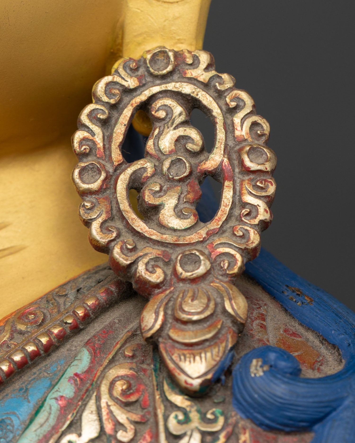 Guru Rinpoche Statue