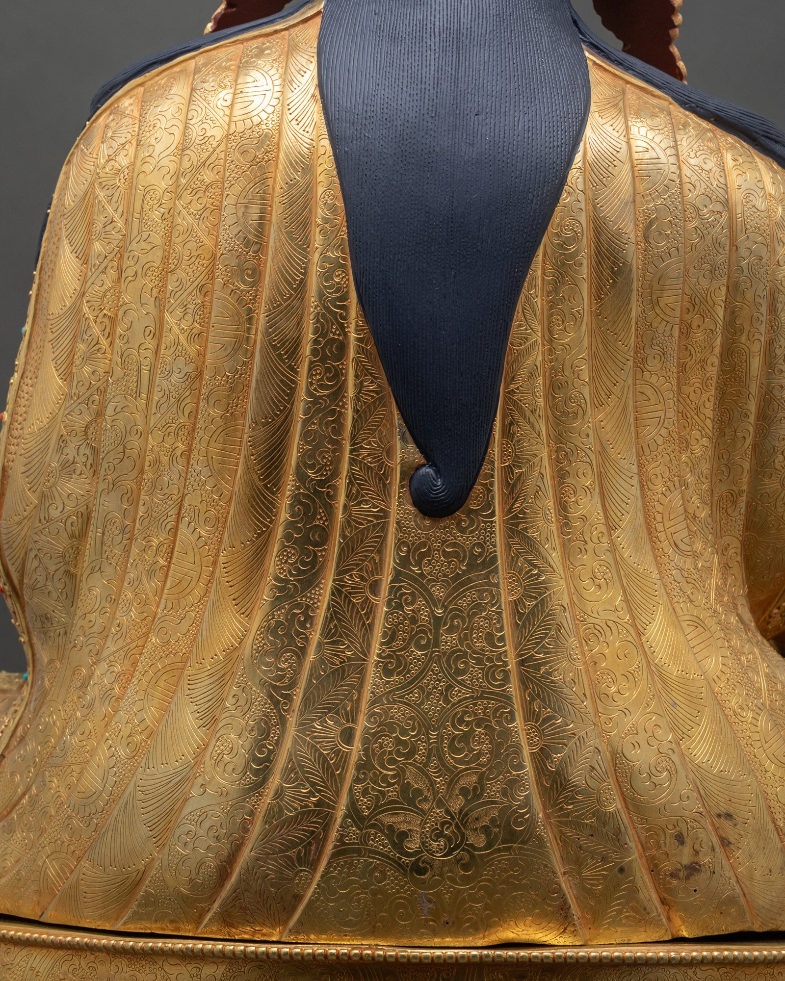 Tibetan Guru Rinpoche Statue | Large Size Buddhist Sculpture