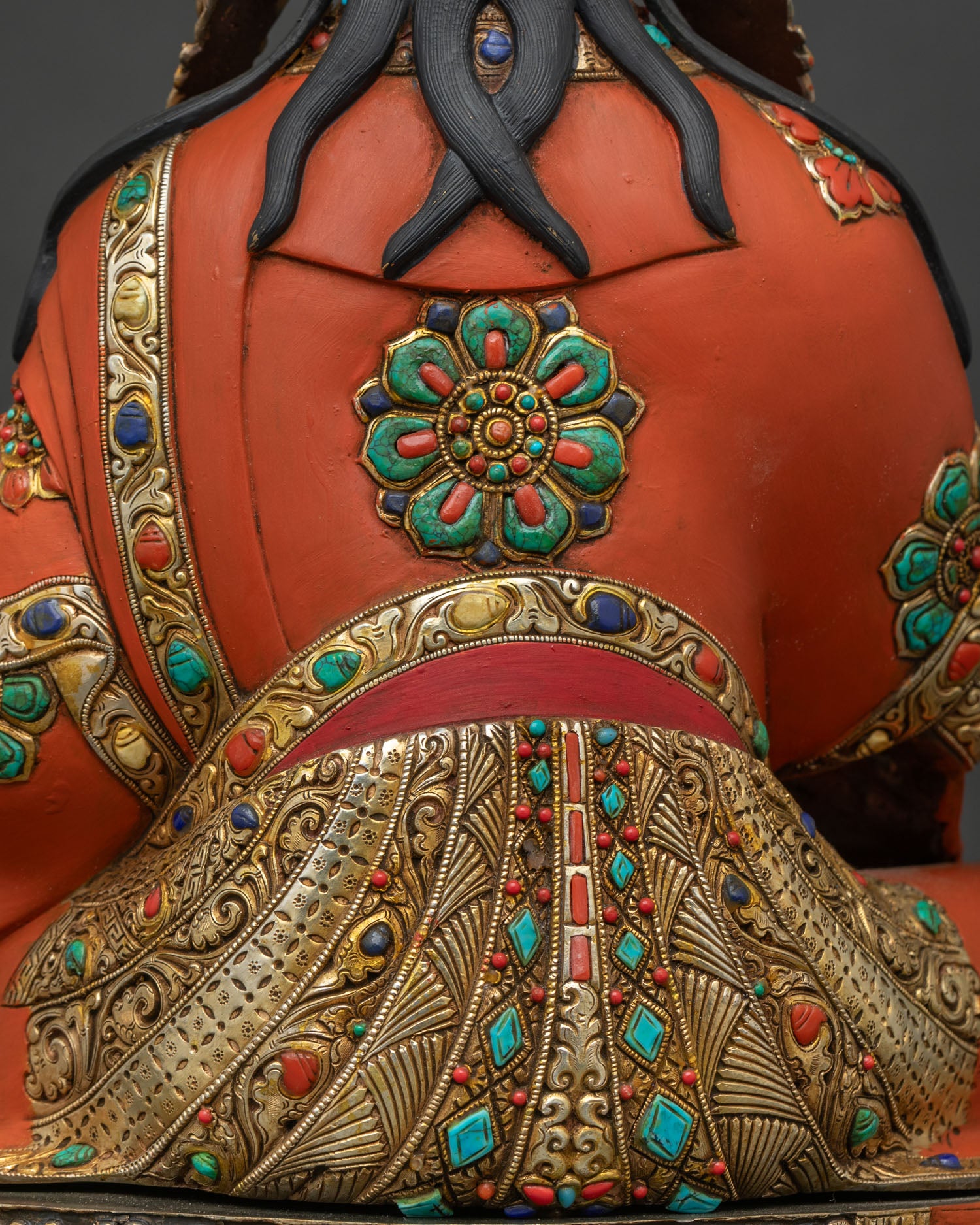 Guru Norlha Statue