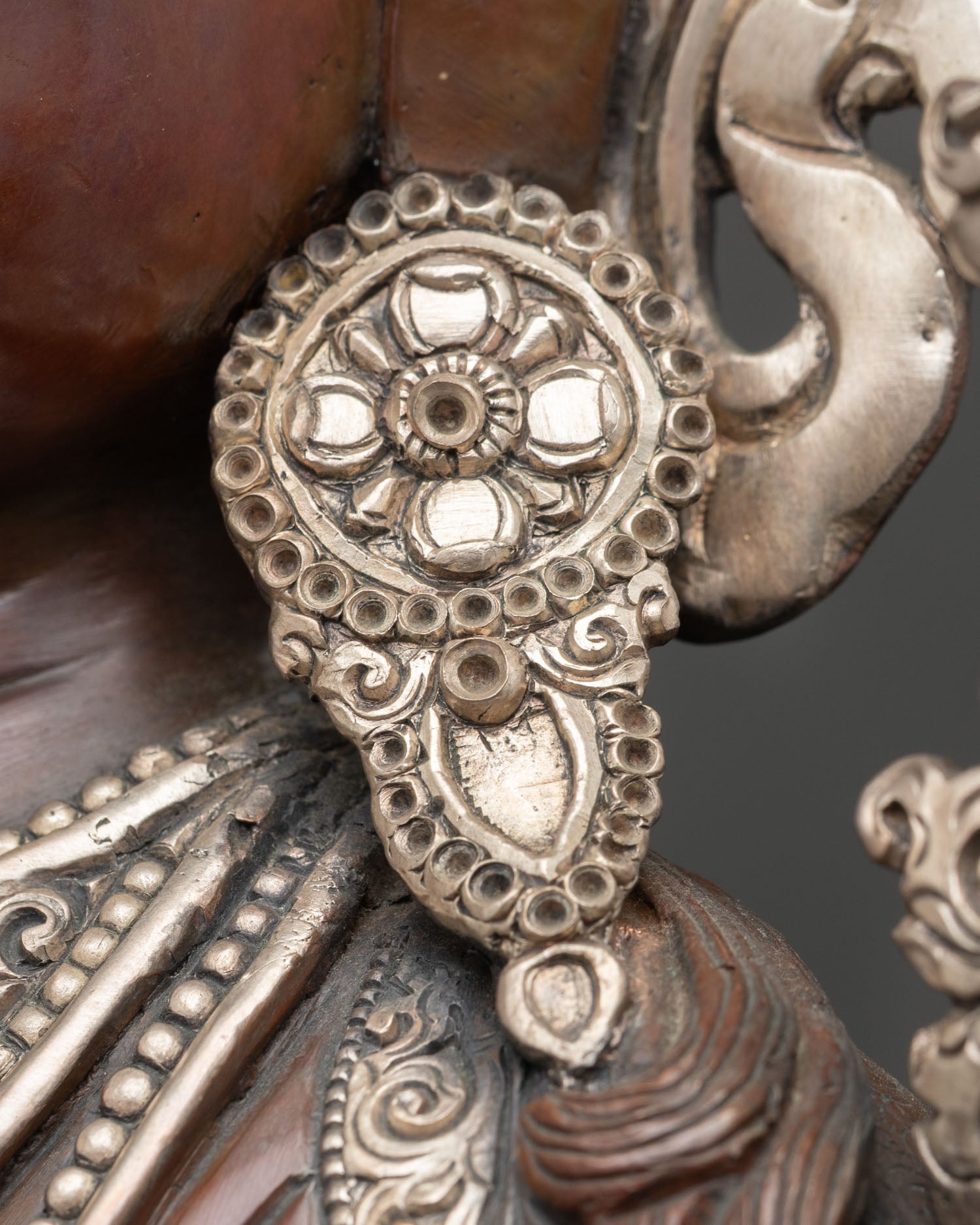 Exquisite Manjushree Sculpture – Traditional Newari Craftsmanship