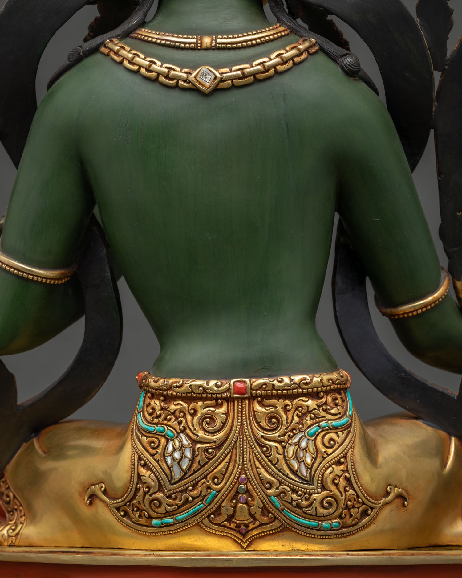 Tranquil Green Tara Statue – Embrace Courage & Inner Peace