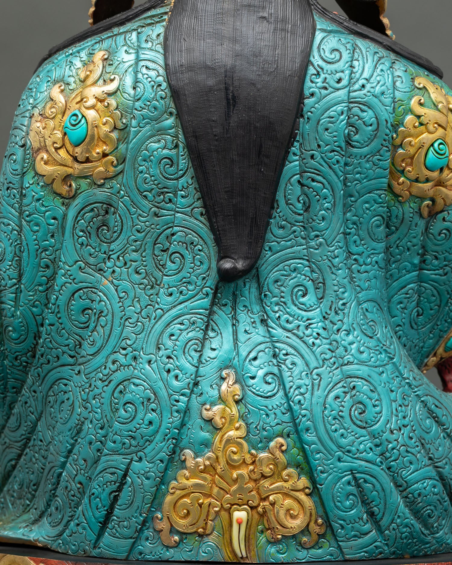 Lotus-Born Guru Rinpoche Statue | The Great Second Buddha
