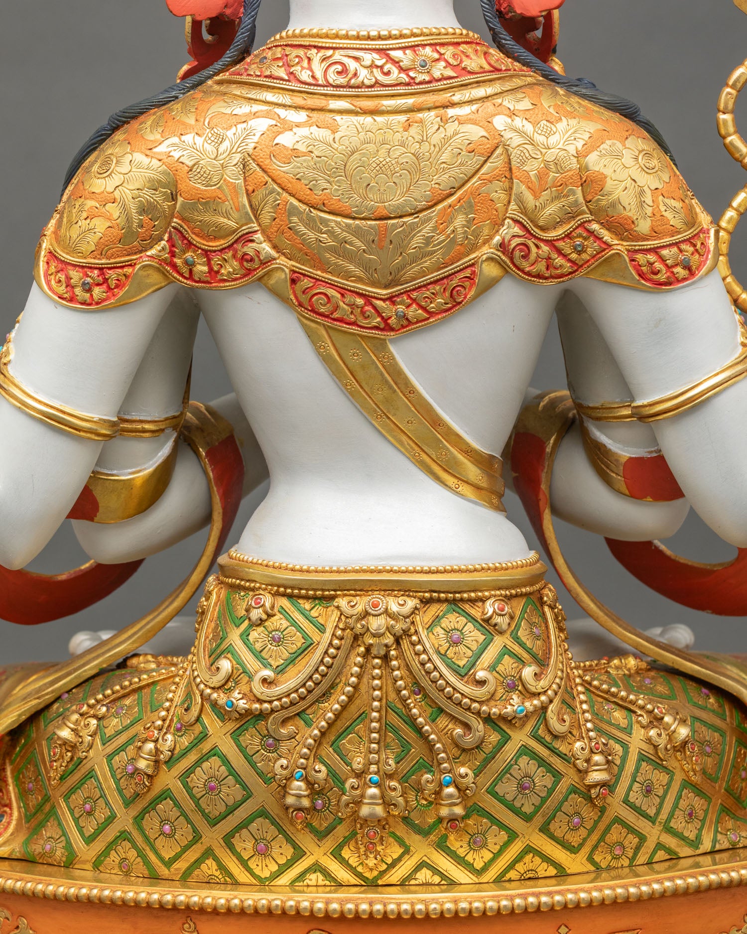 Chenrezig Avalokiteshvara Statue – Handmade in Nepal
