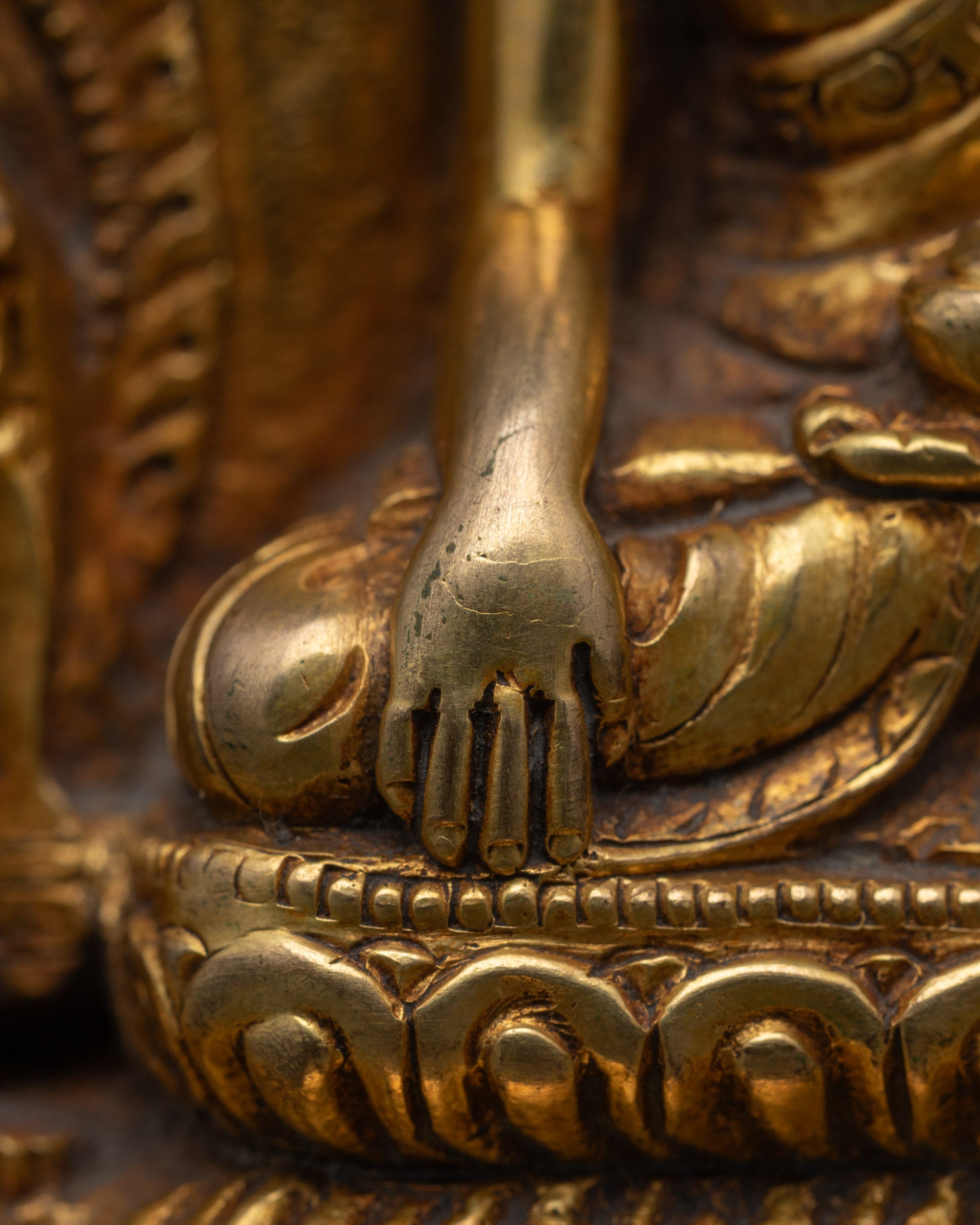 Seated Shakyamuni Buddha – Copper Altar and Meditation Statue