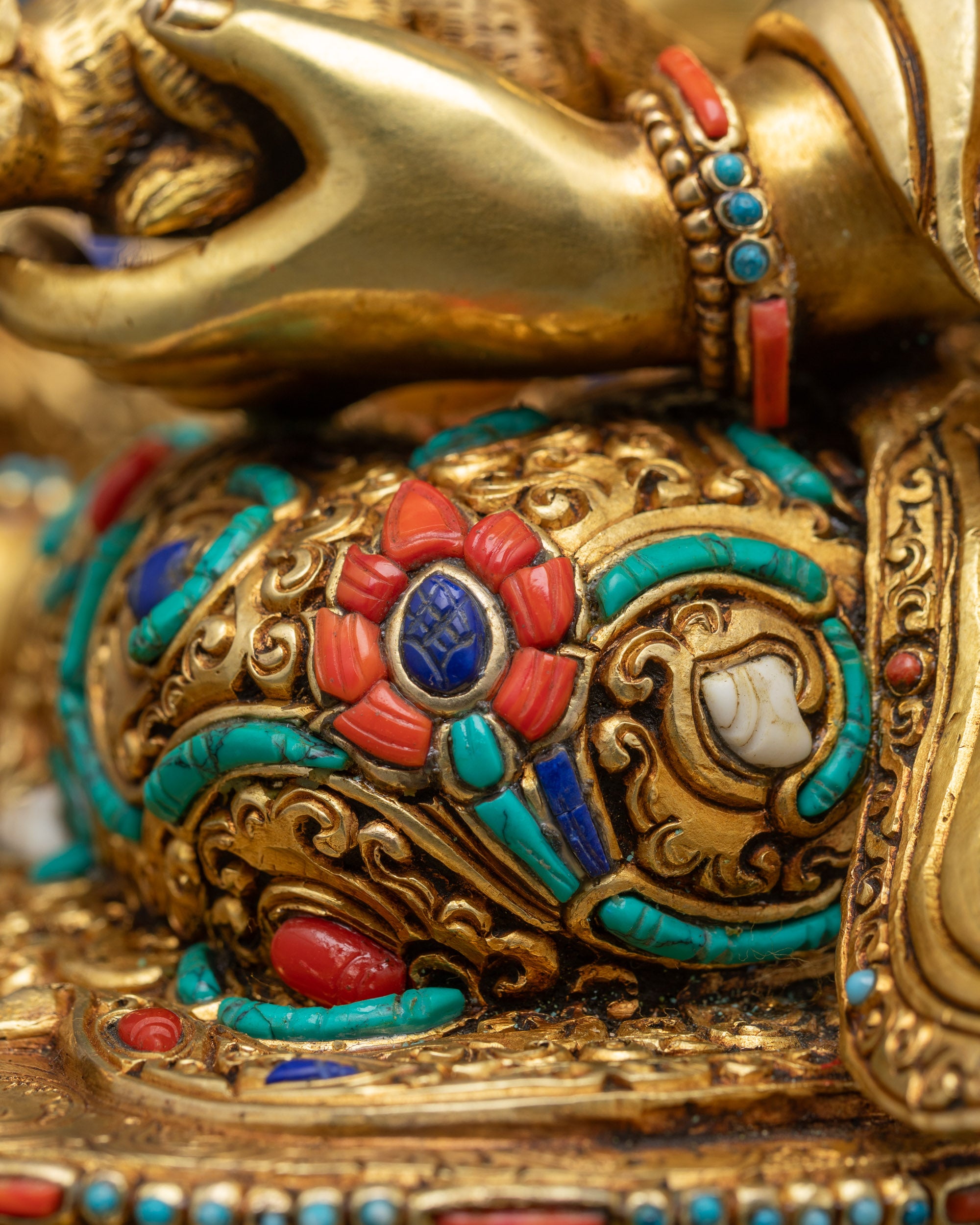 Premium Yellow Dzambhala Sculpture | Handcrafted Spiritual Wealth God