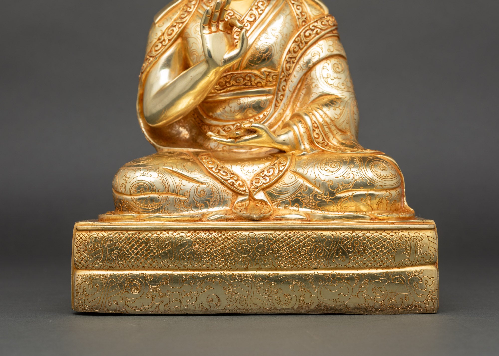 Guru Rinpoche Set Statue for Spiritual Clarity and Protection