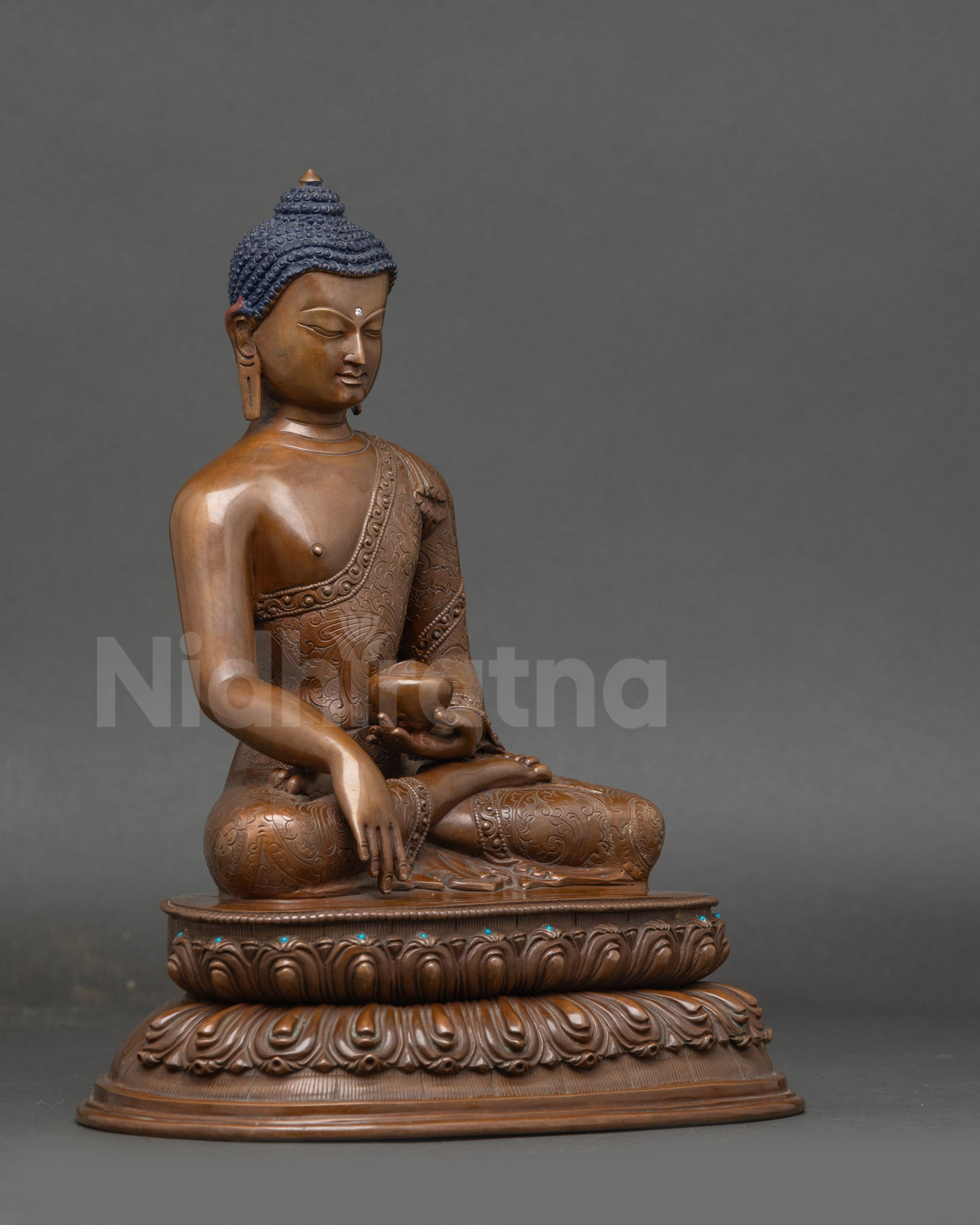 Buddha Shakyamuni Statue