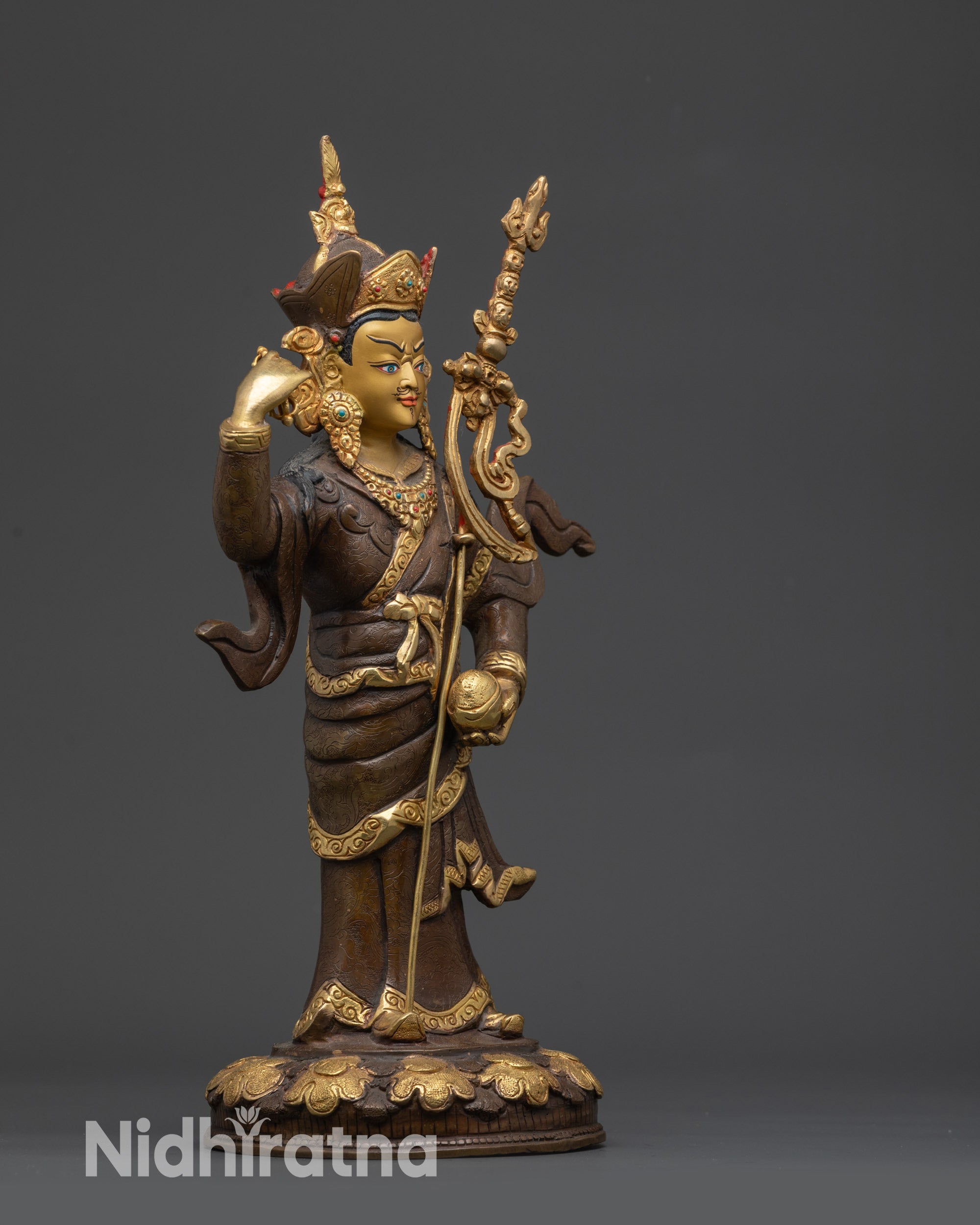 Guru Rinpoche Statue