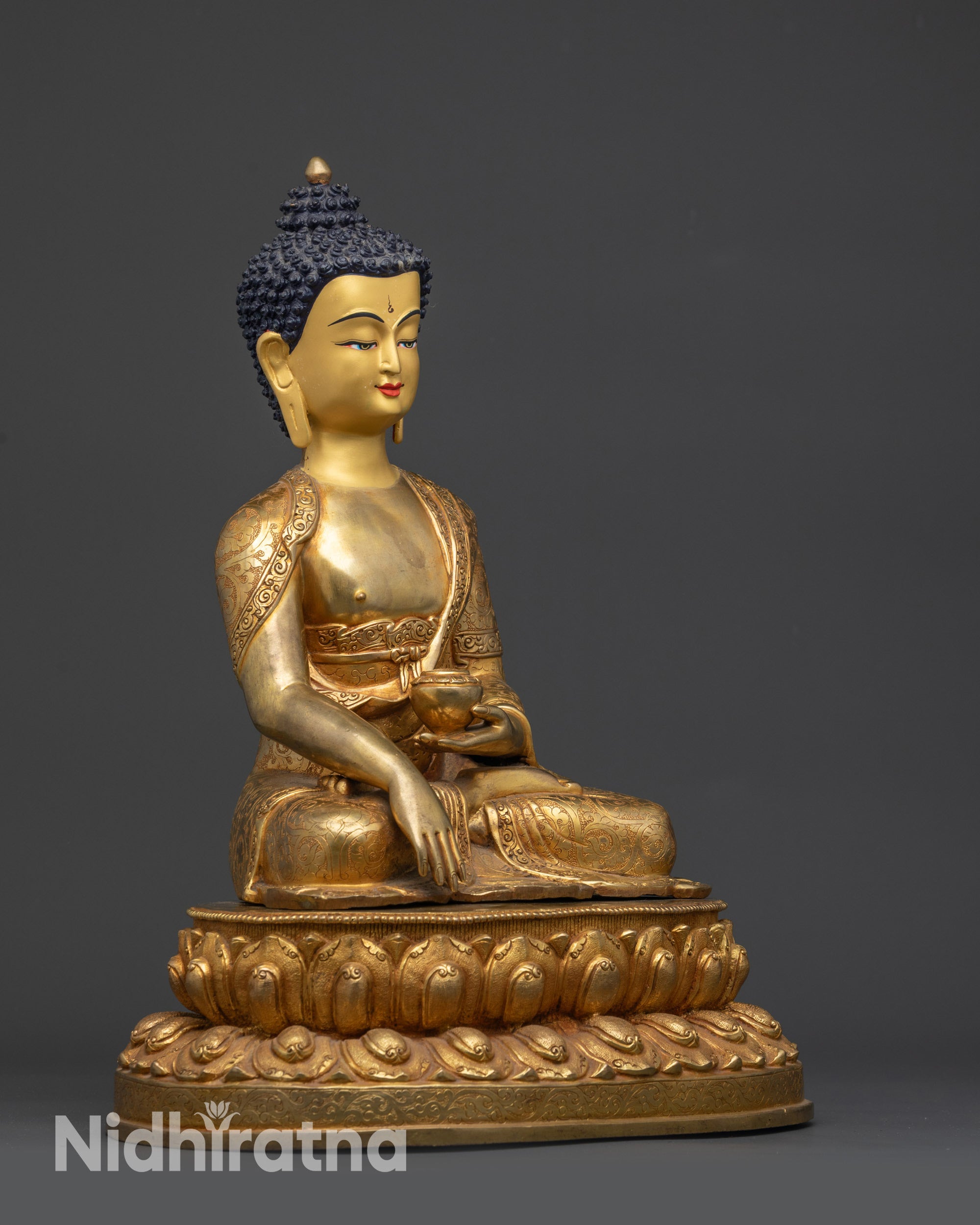 Shakyamuni Buddha Statue