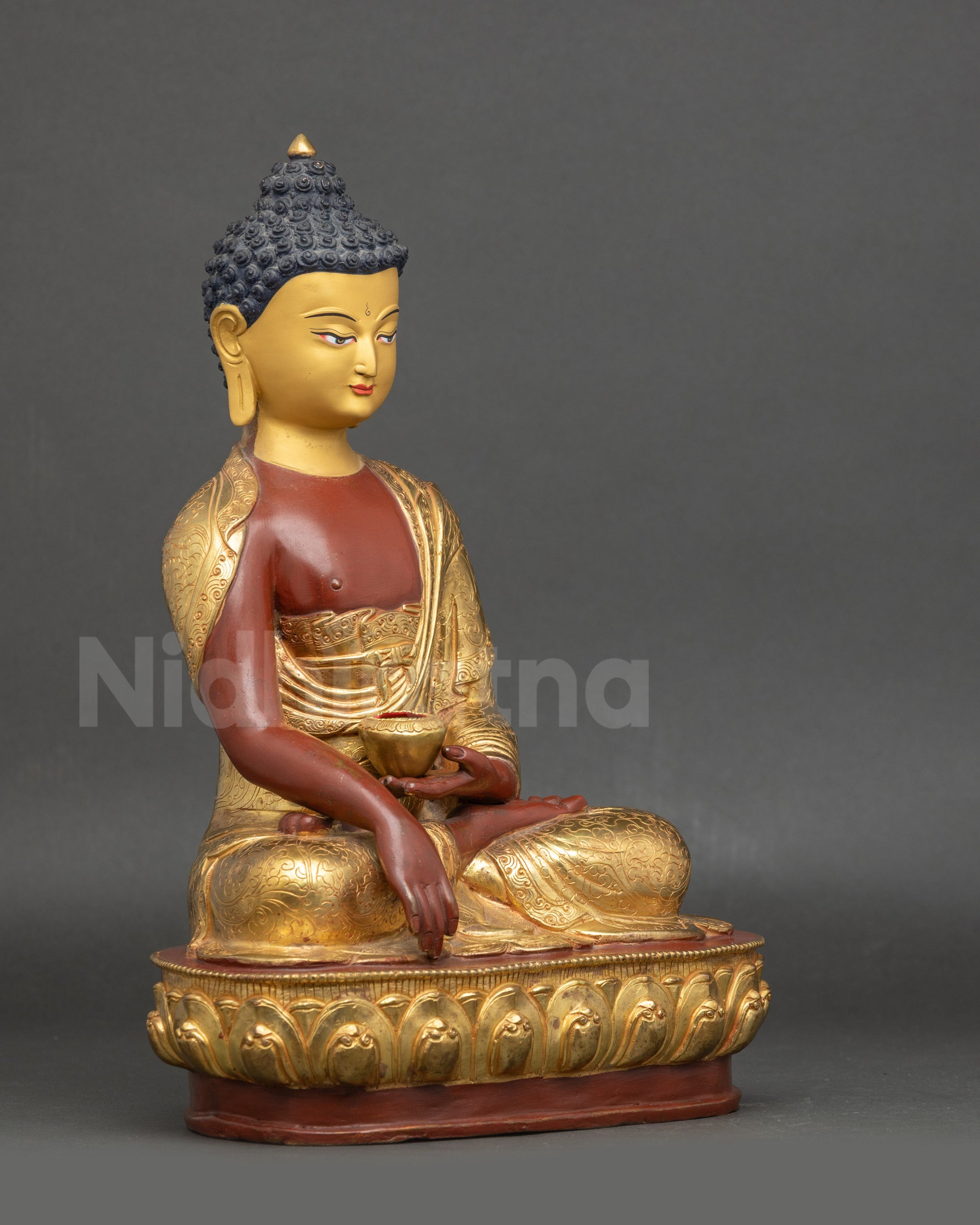 Buddha Shakyamuni Statue
