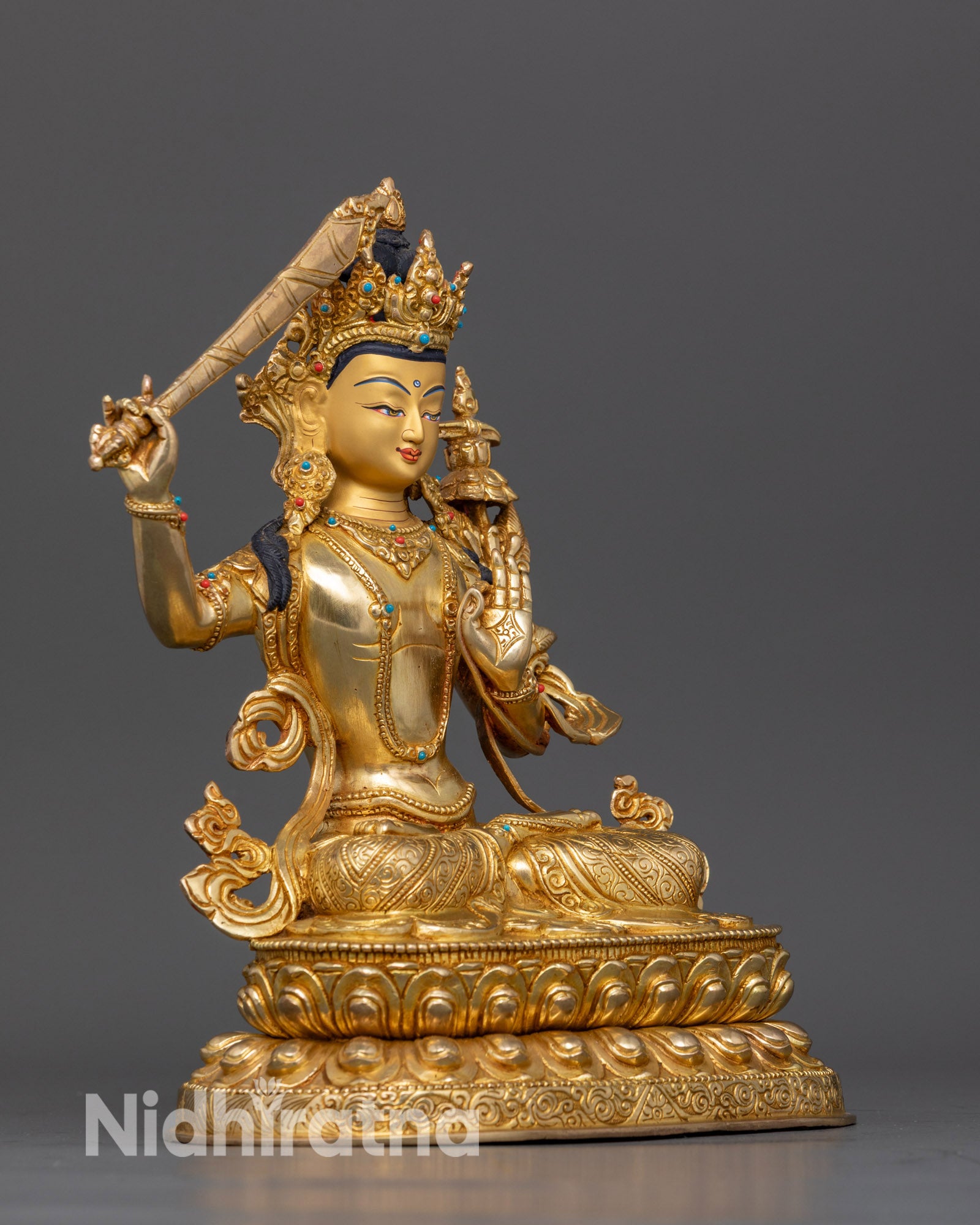 Manjushri Statue: Embodying the Wisdom of Enlightenment
