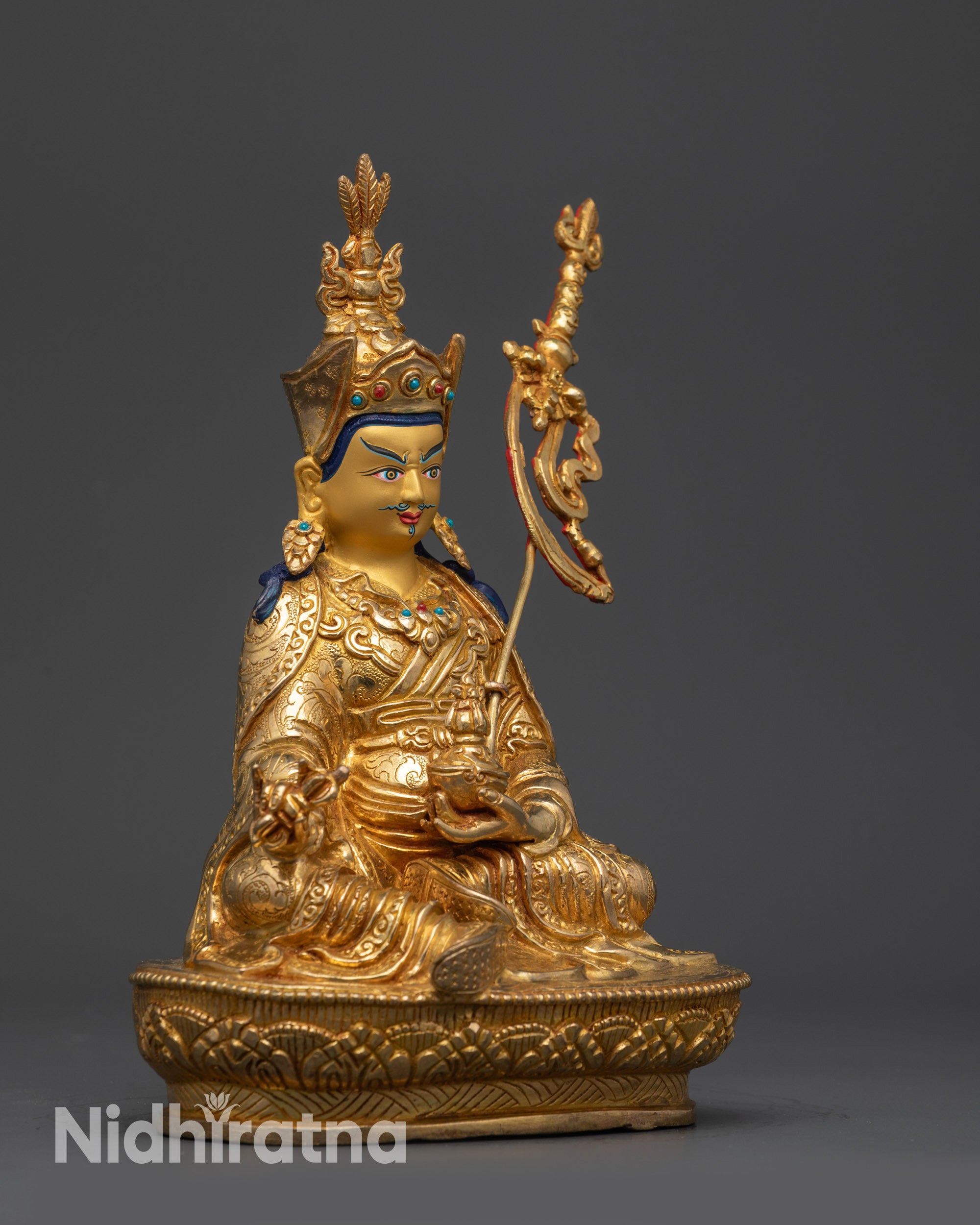 Guru Rinpoche Statue