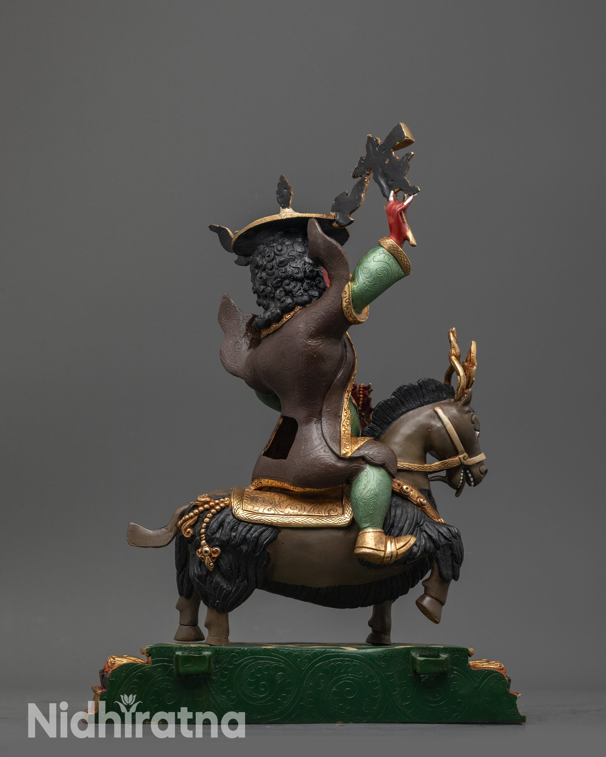 Damchen Garwa Nagpo Statue | Himalayan Wrathful Protector Deity