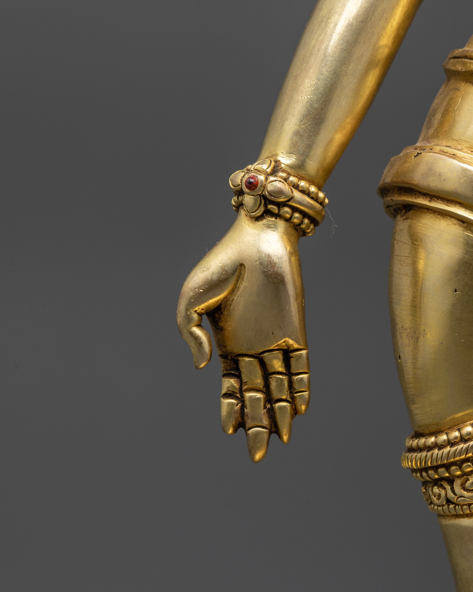 Eight Bodhisattvas Statue Collection | Traditional Nepalese Artistry