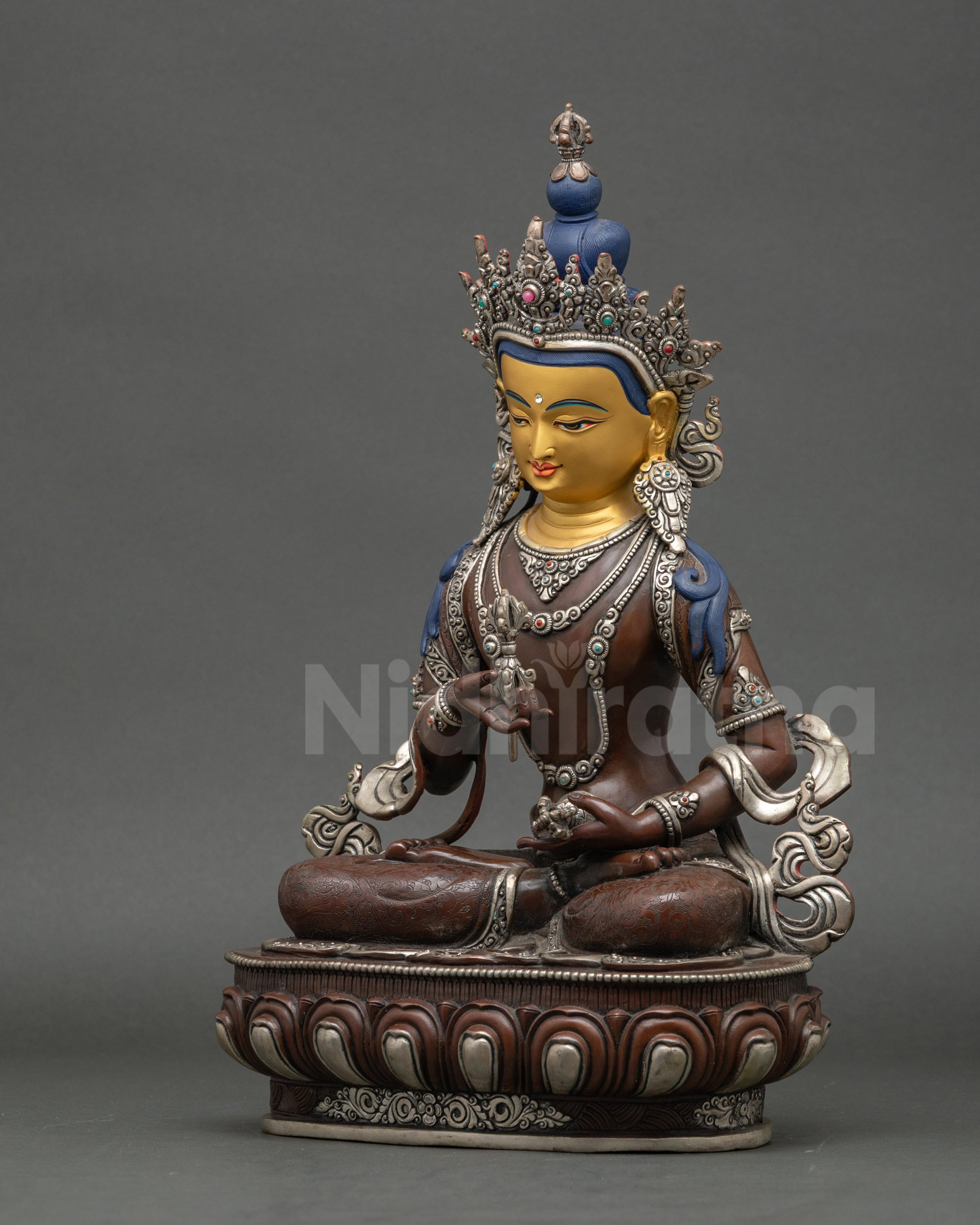 Nepalese Vajrasattva Statue - A Symbol of Purity and Spiritual Power