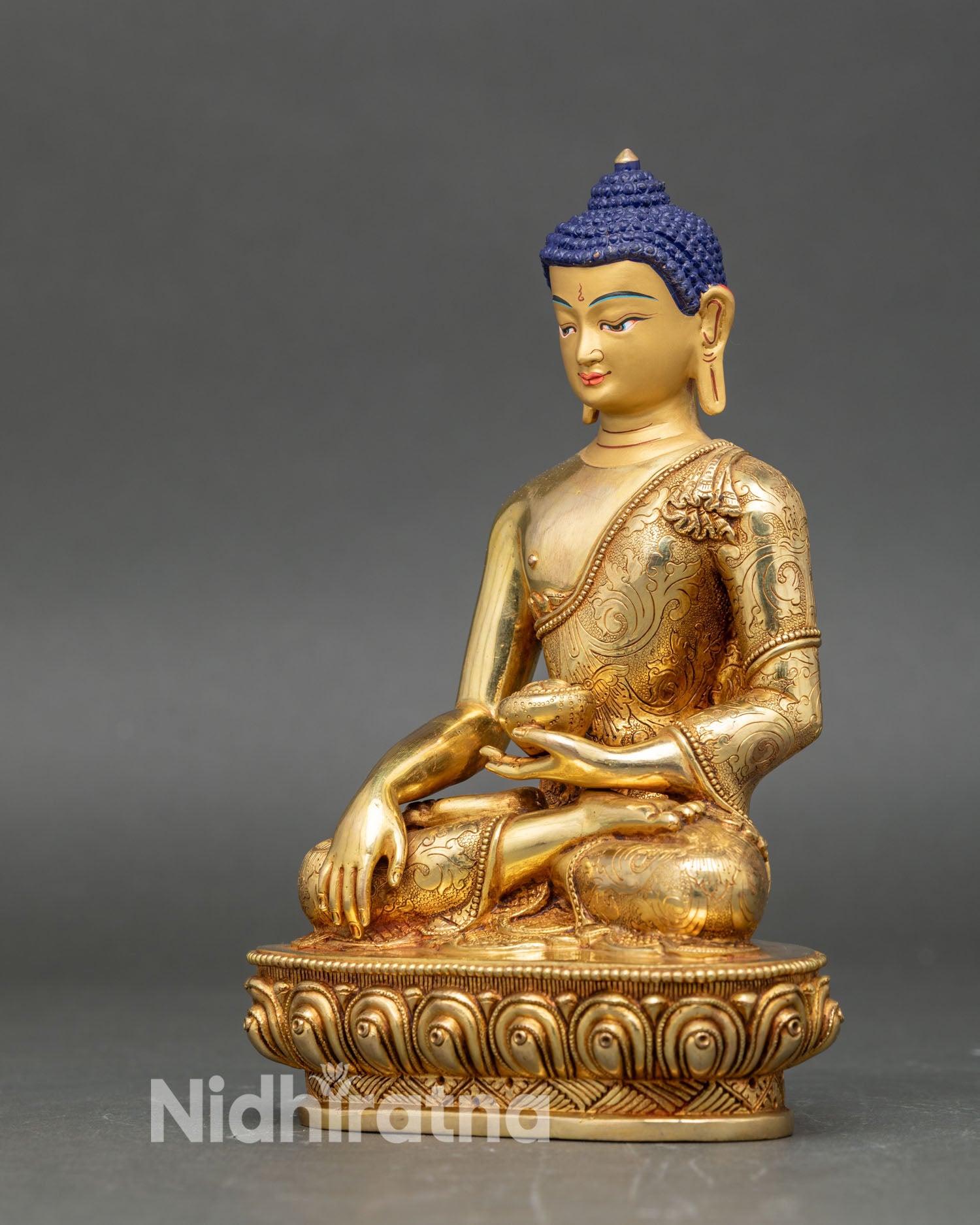 Buddha Shakyamuni Statue | Traditional Meditation Sculpture