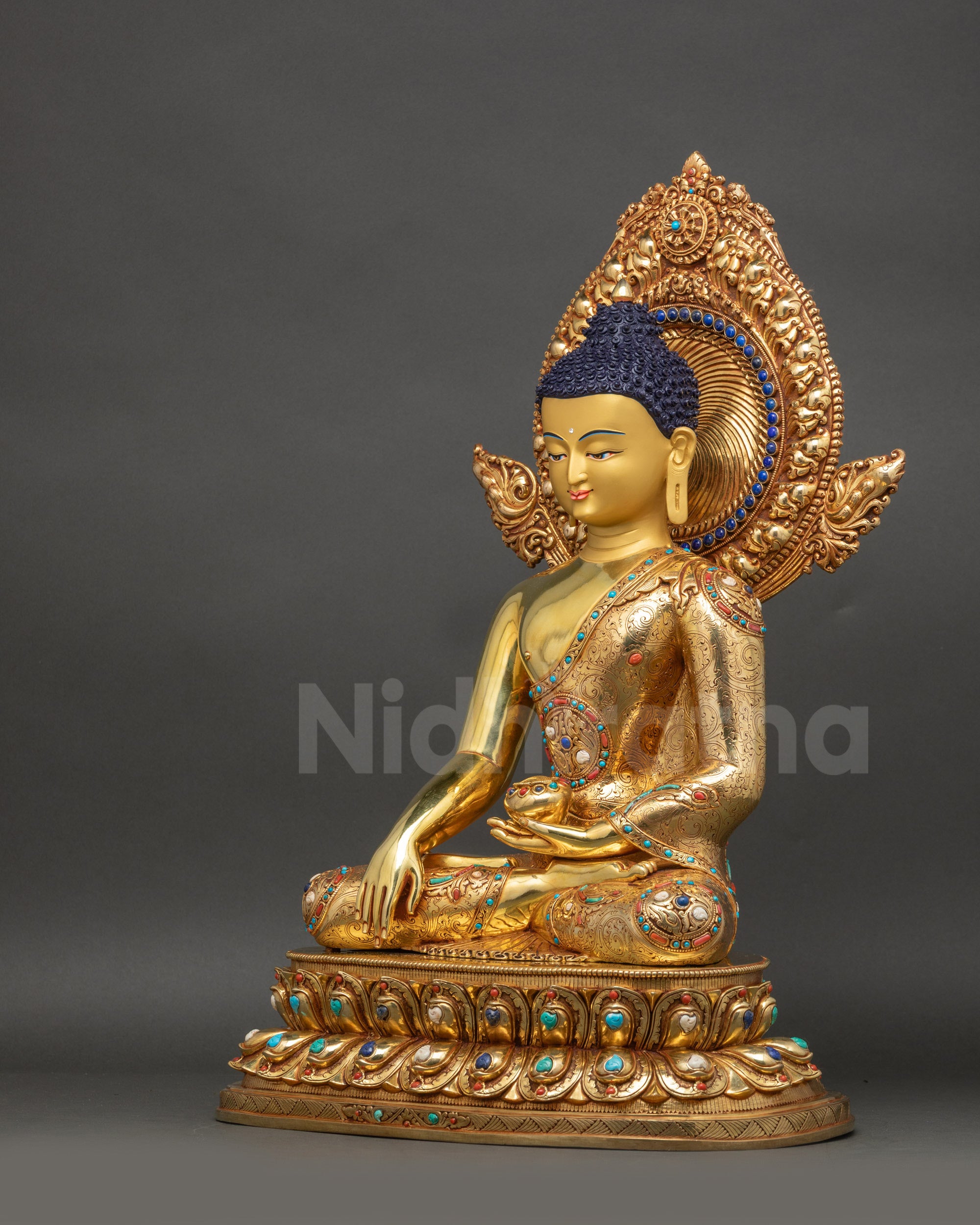 Buddha Shakyamuni Statue