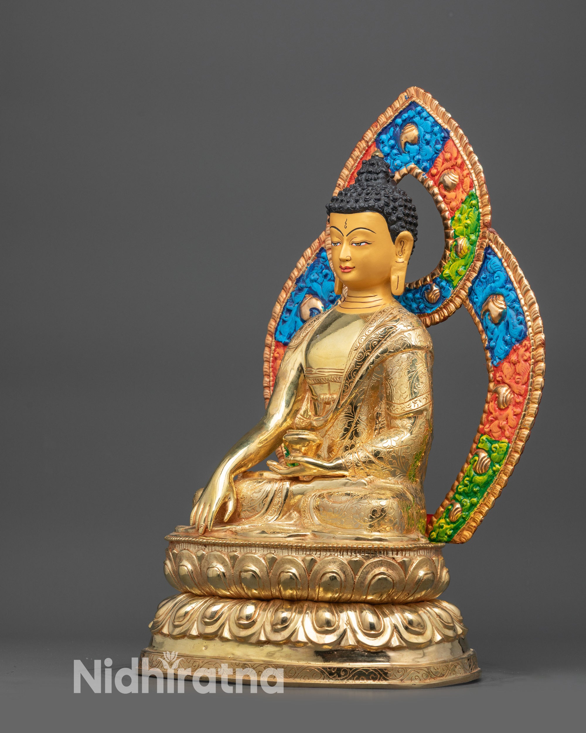 Shakyamuni Buddha Statue