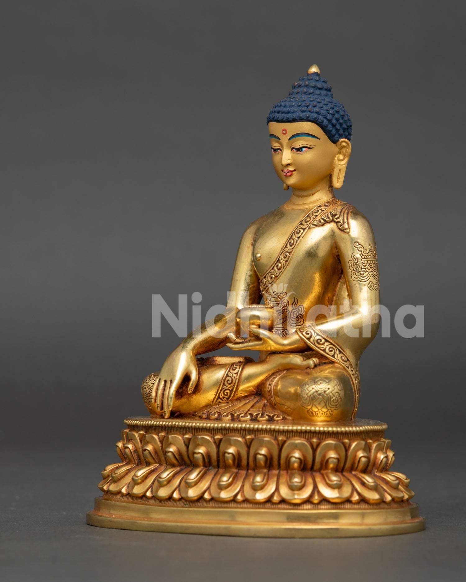 Buddha Shakyamuni Statue