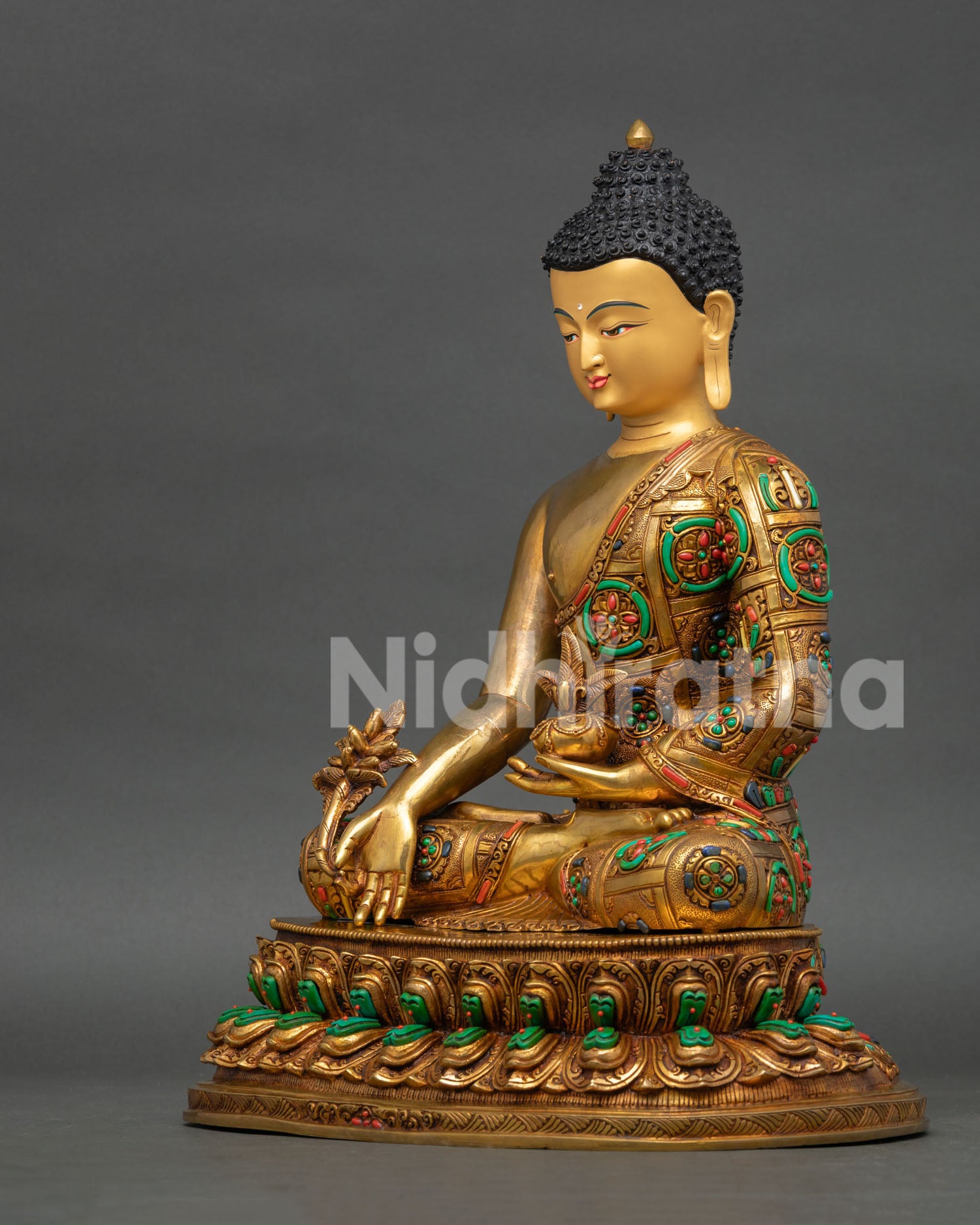 Bhaisajyaguru Statue – Bringing Harmony and Healing Energy
