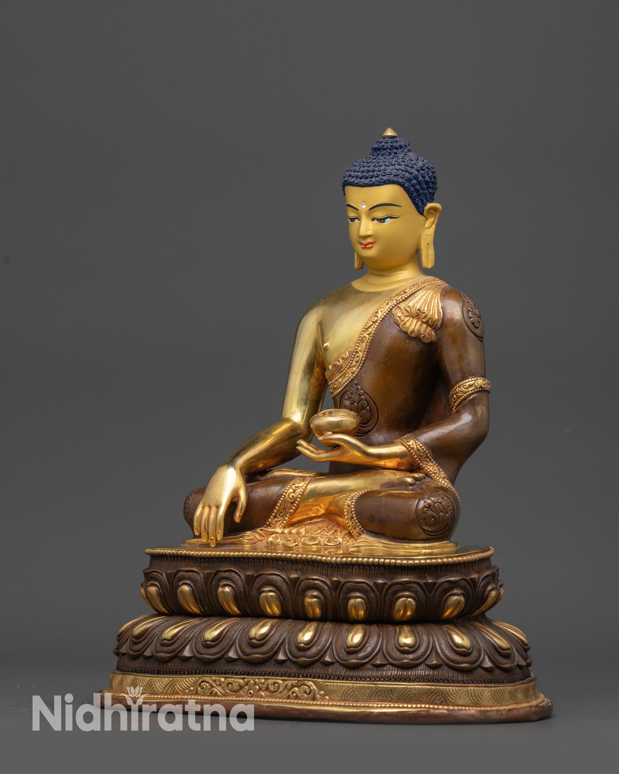 Shakyamuni Buddha Sculpture – Handcrafted Siddhartha Gautama Figure