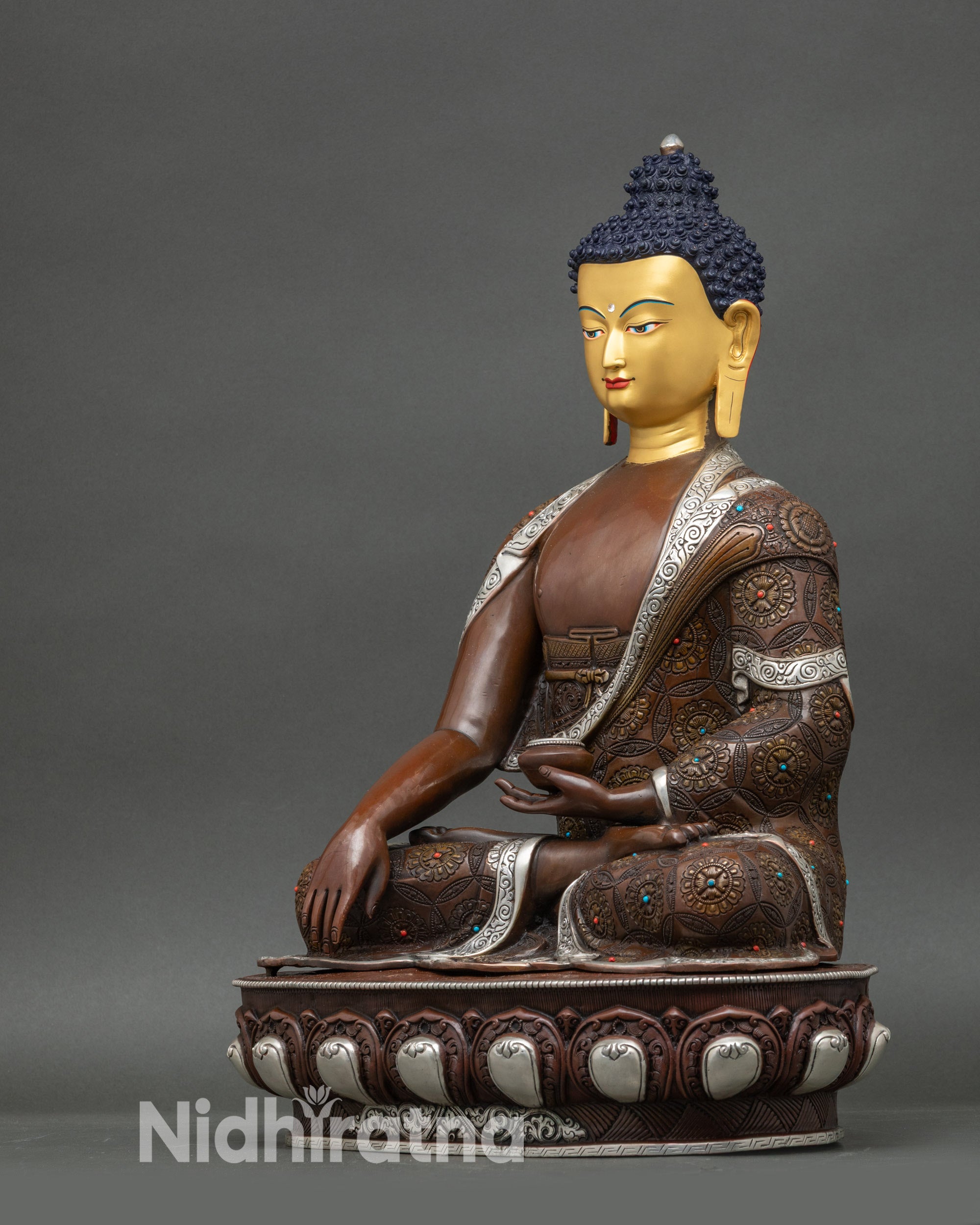 Enlightened Shakyamuni Buddha Sculpture | Nepalese Copper Artwork