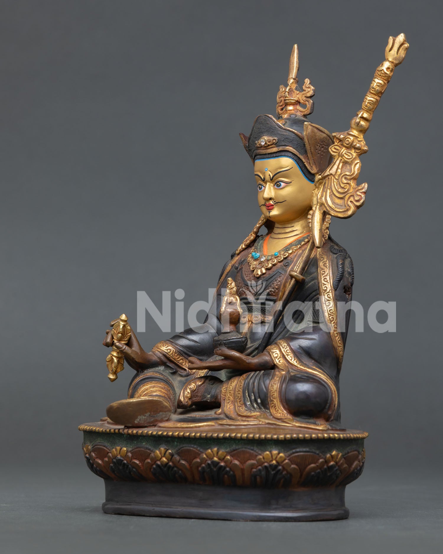 Guru Rinpoche Statue