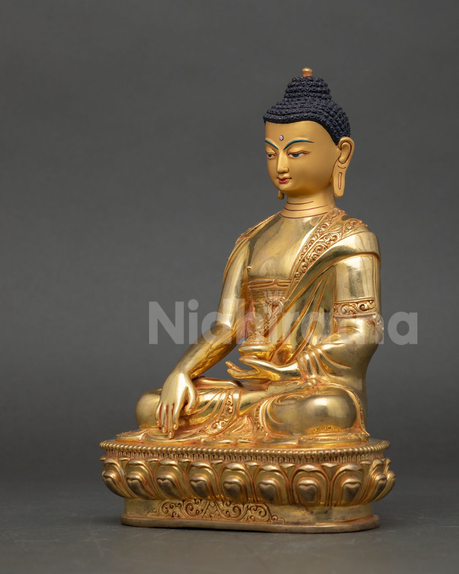 Buddha Shakyamuni Statue