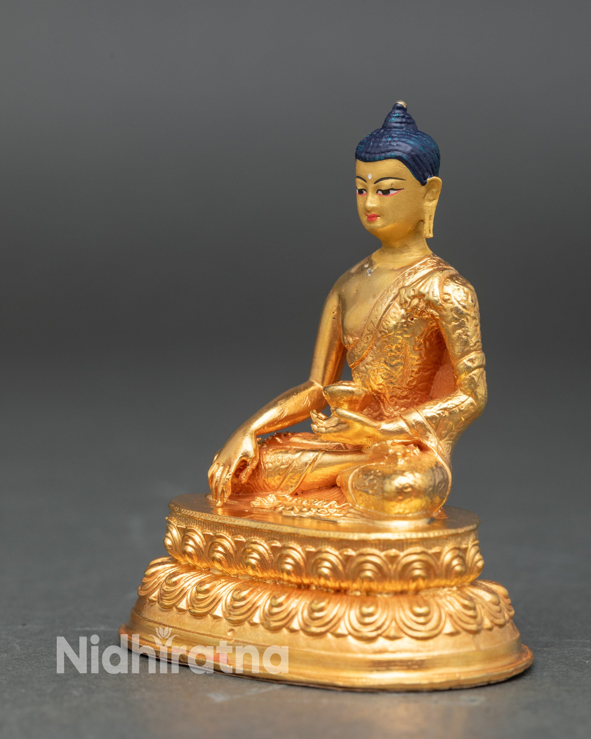 Buddha Altar Statue β Sacred Himalayan Art for Meditation