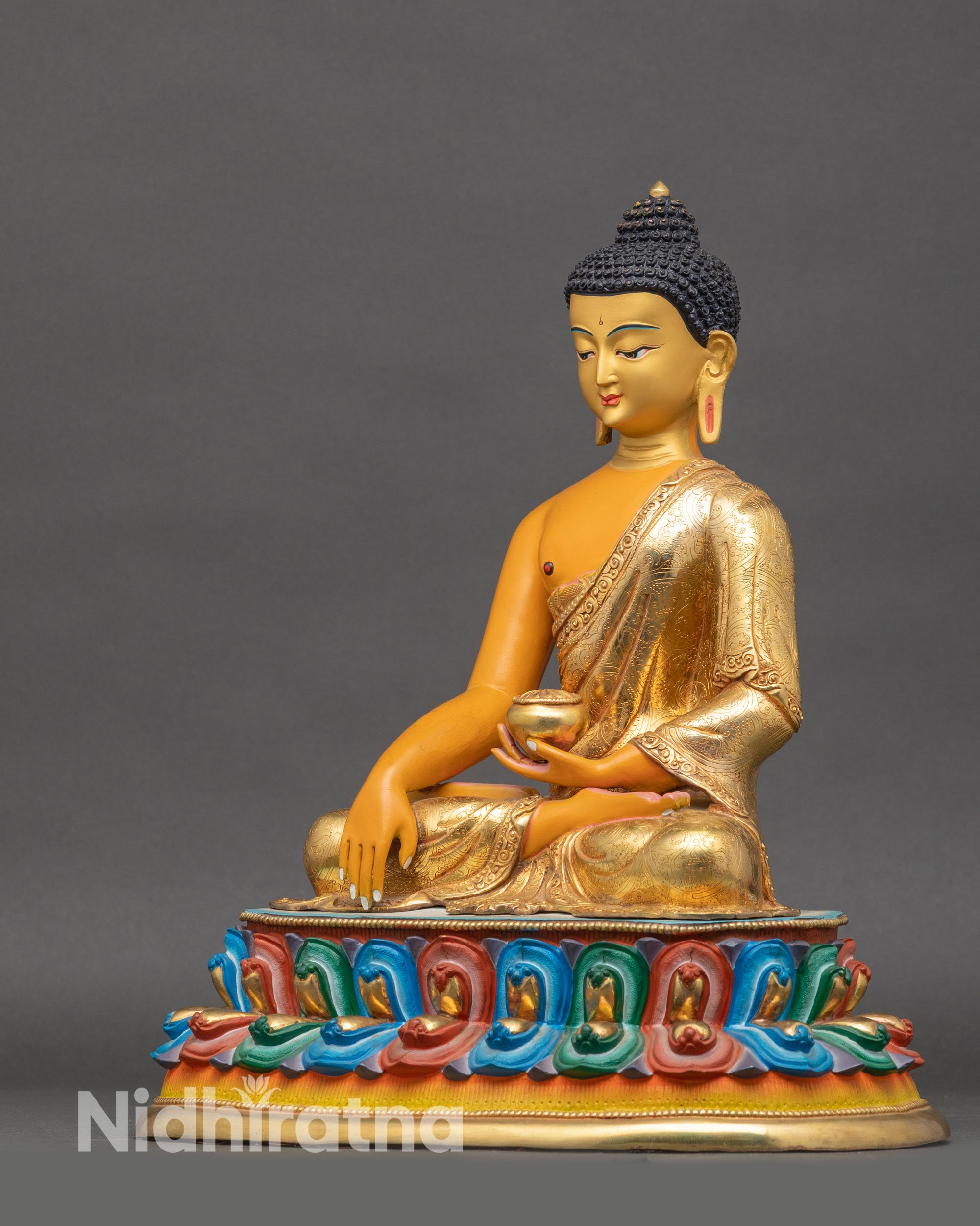 Shakyamuni Buddha Statue | Traditional Nepalese Spiritual Figurine