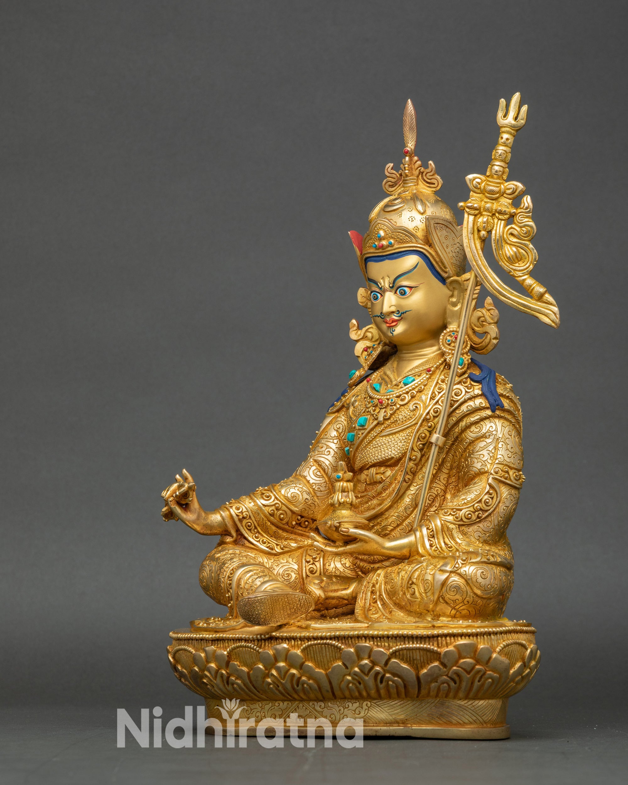 Guru Rinpoche Statue for Meditation | Tibetan Buddhist Artwork