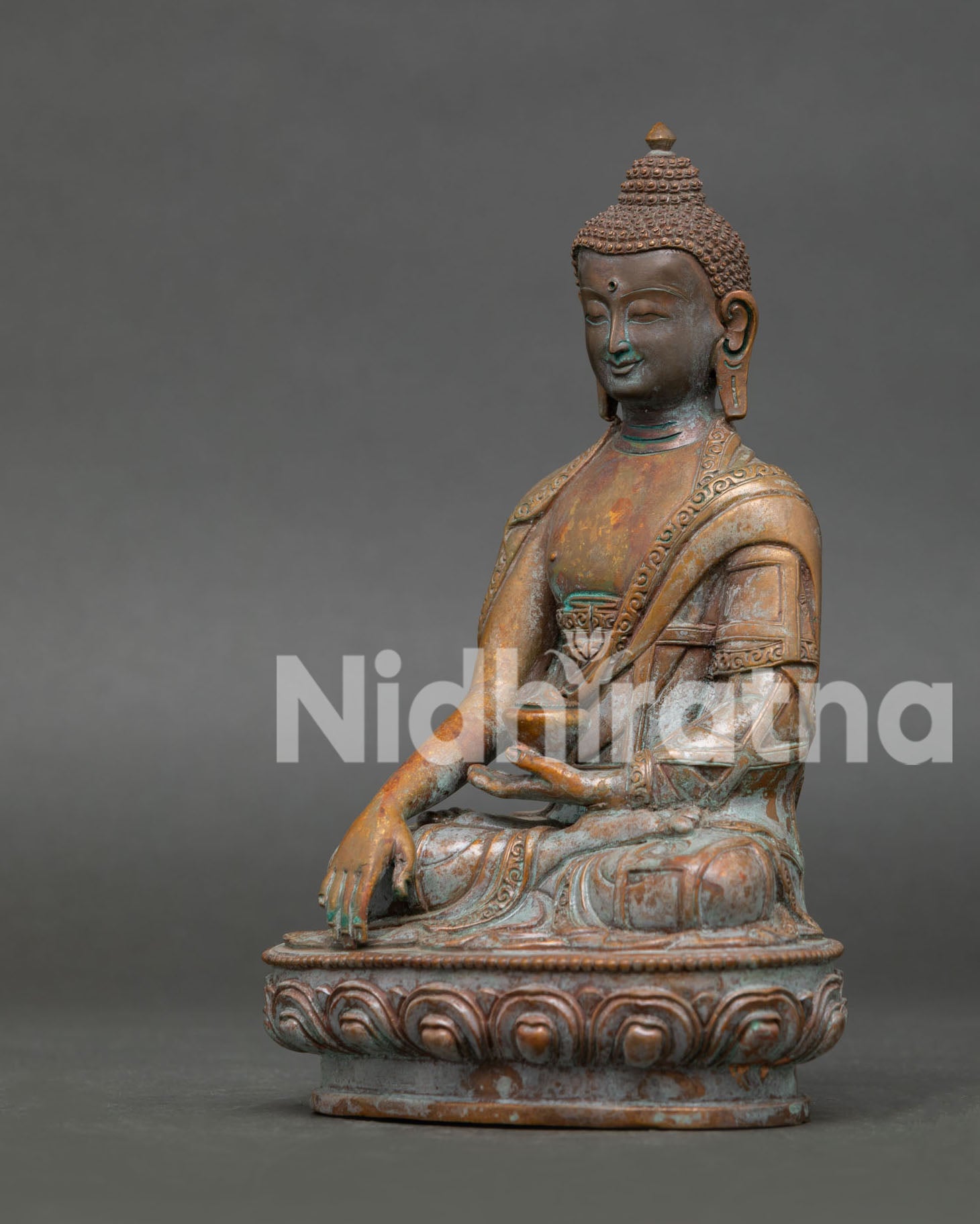 Buddha Shakyamuni Statue