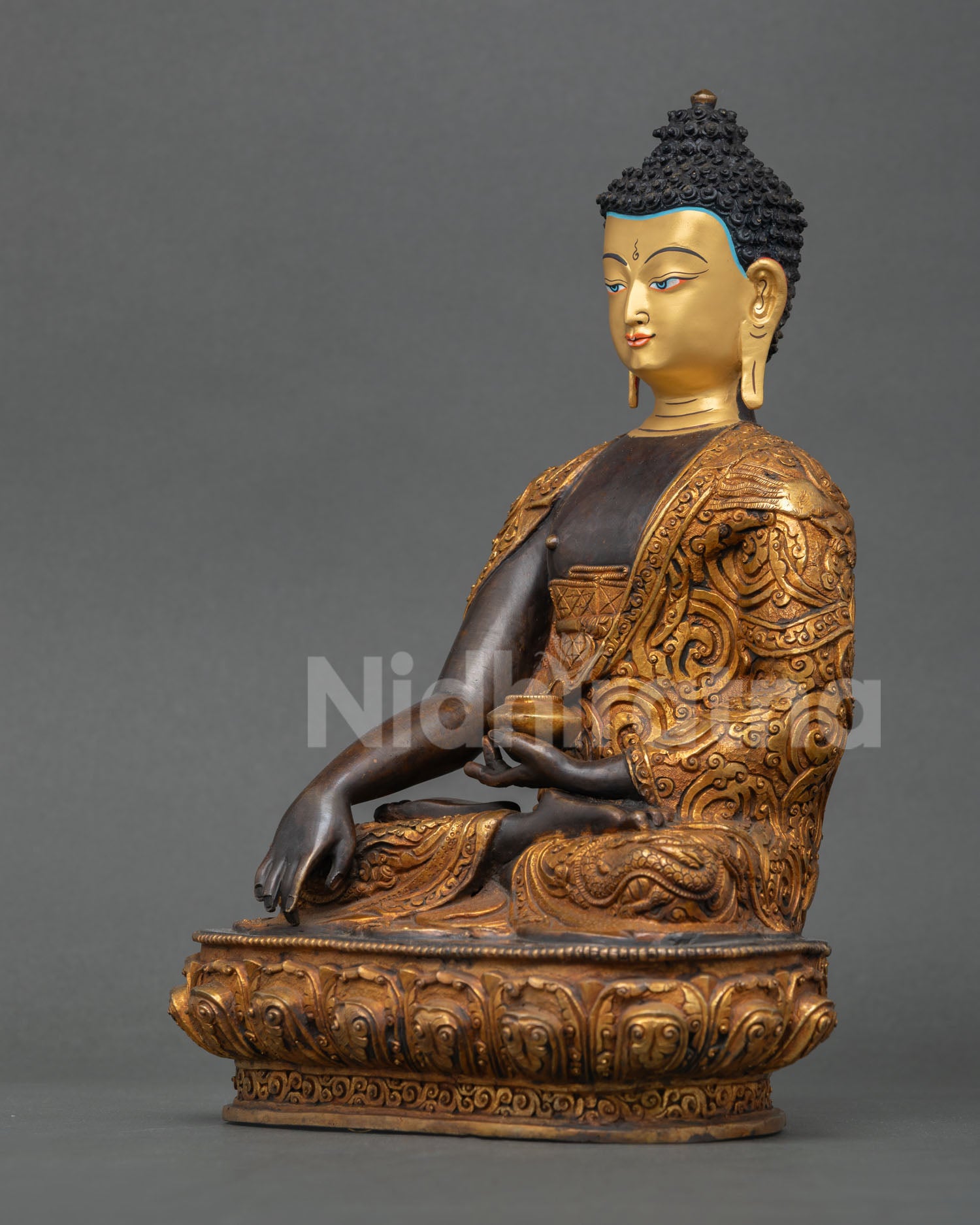 Shakyamuni Buddha Statue